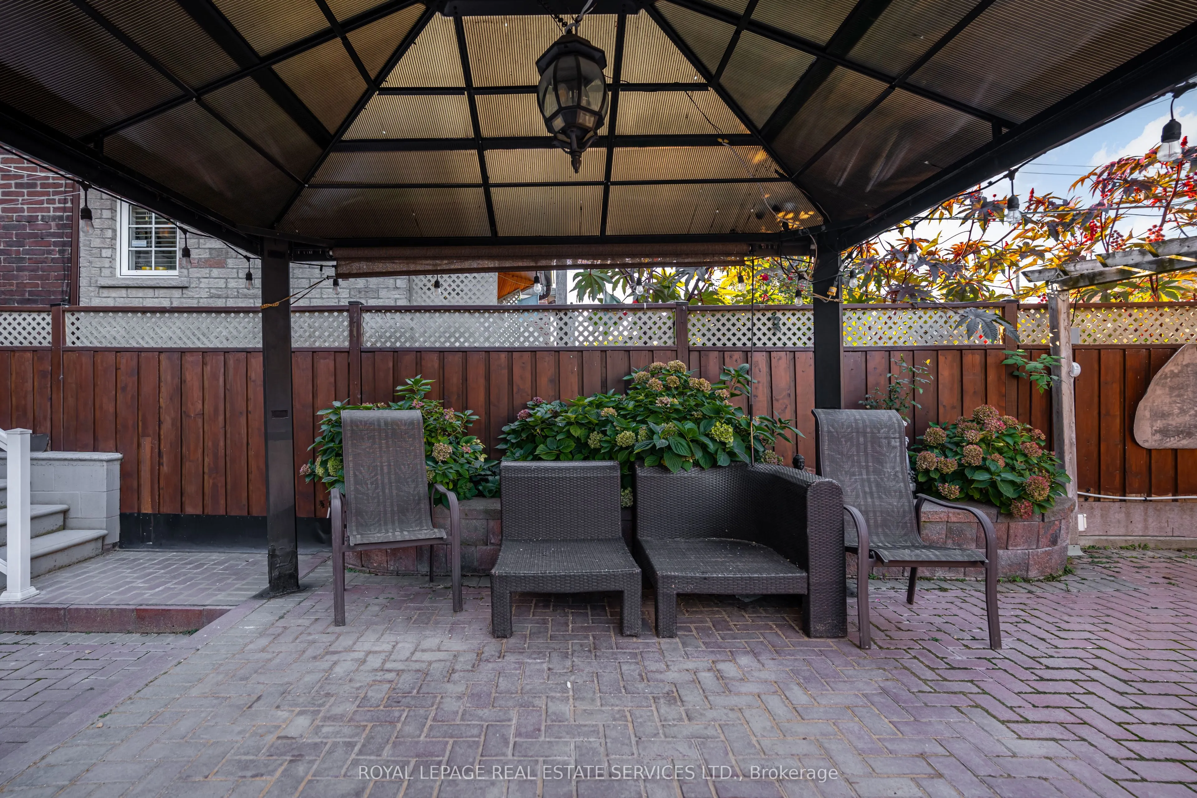 94 Wallace Avenue, #Main Floor A