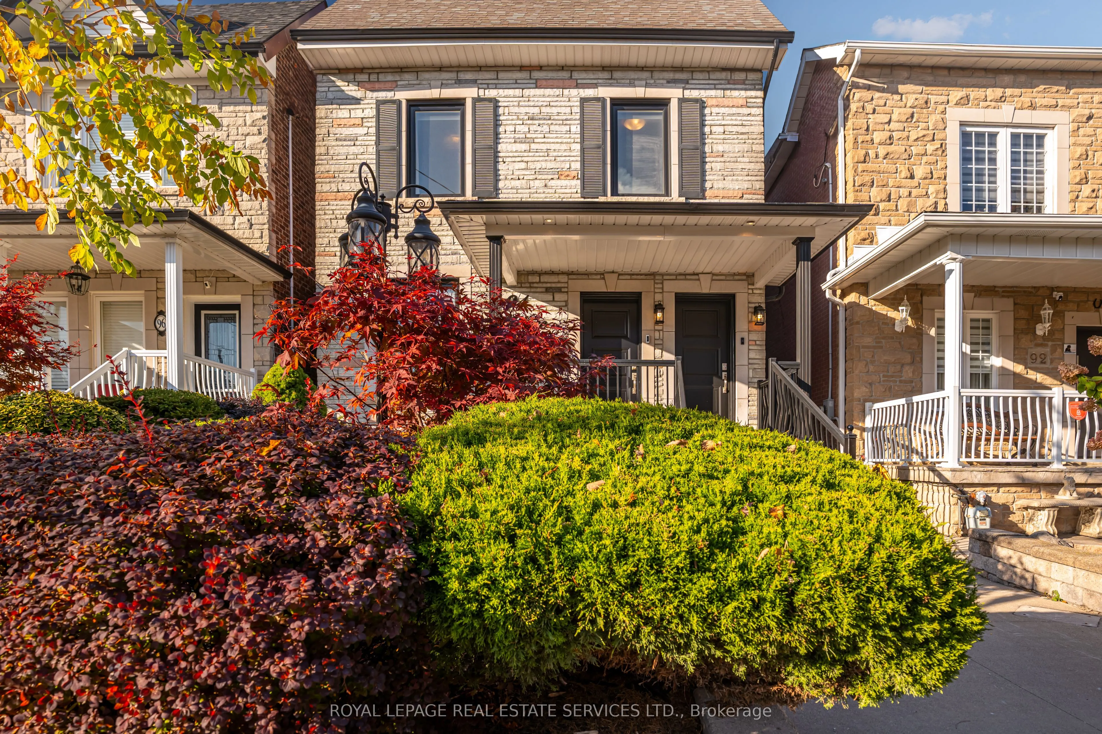 94 Wallace Avenue, #Main Floor A