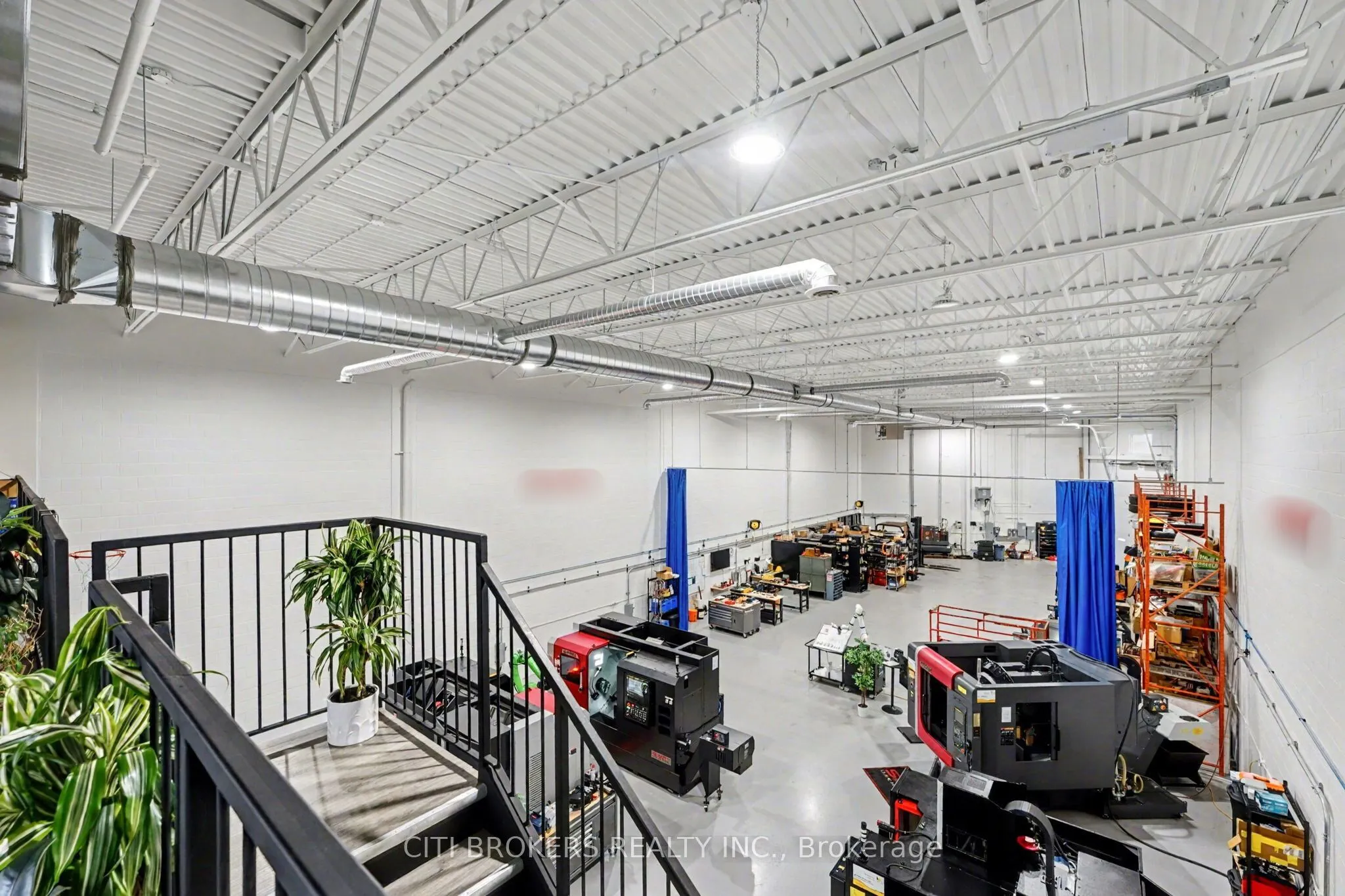 20 Lightbeam Terrace, #B8