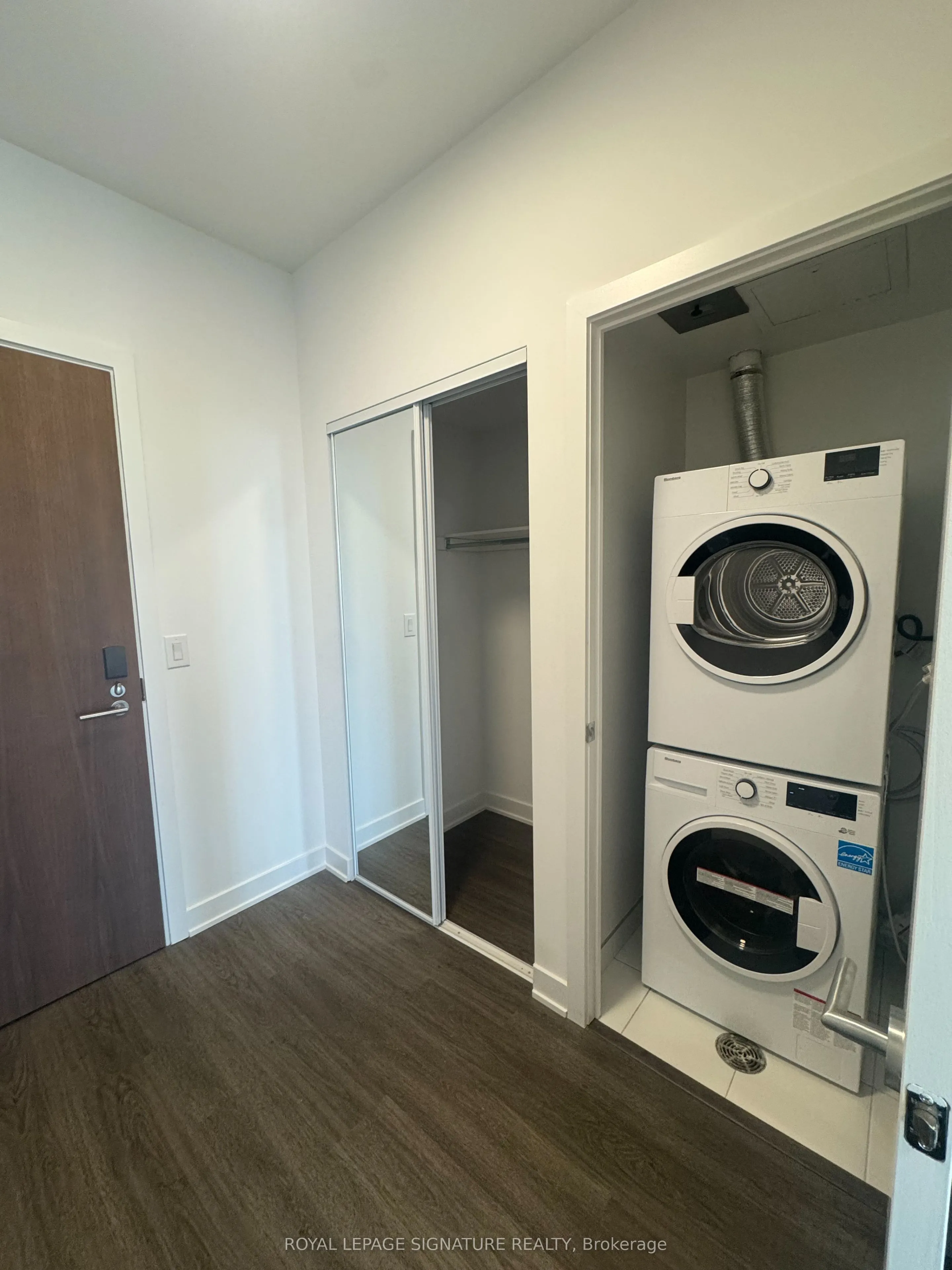 40 Lagerfeld Drive, #1012