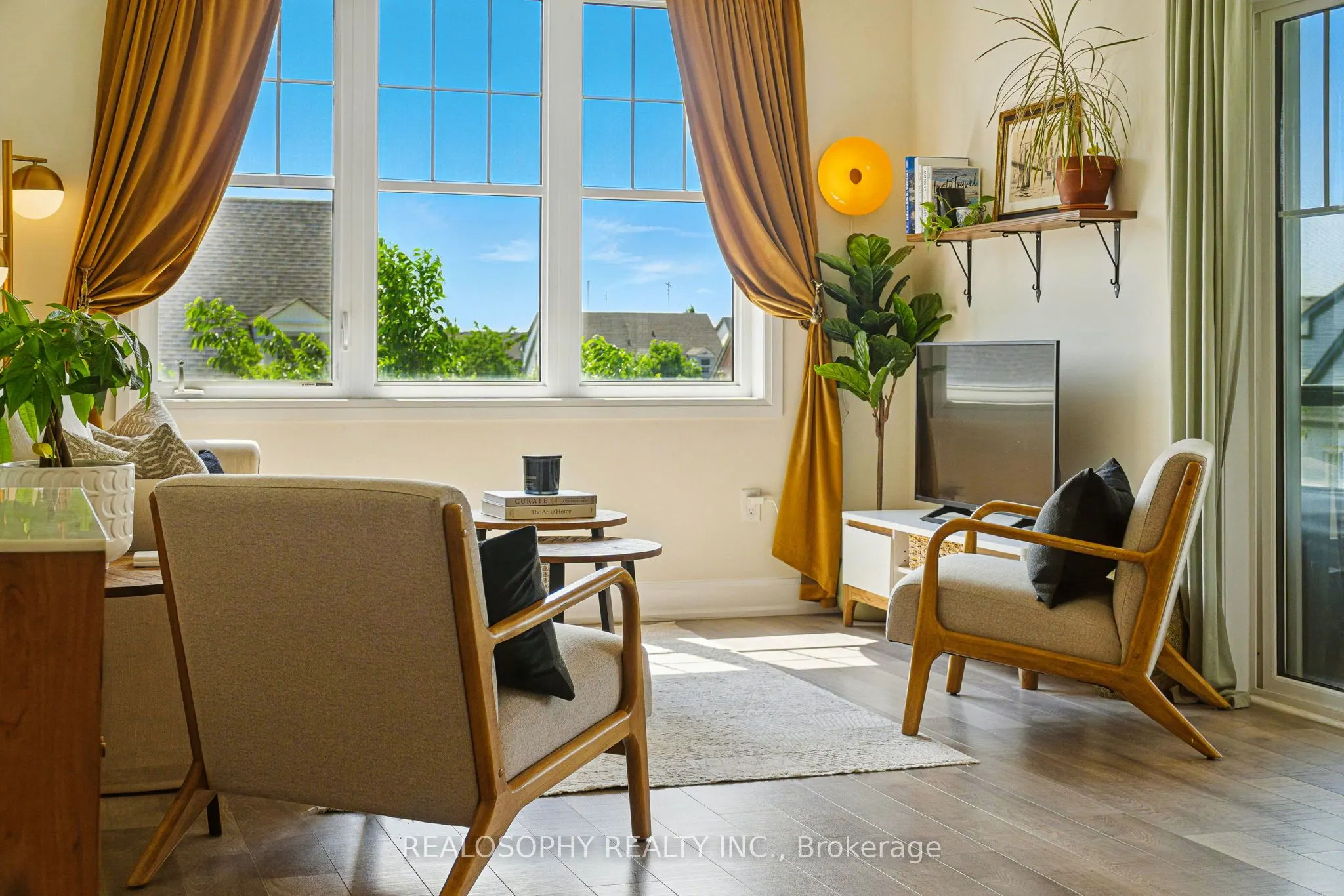 2333 Sawgrass Drive, #304