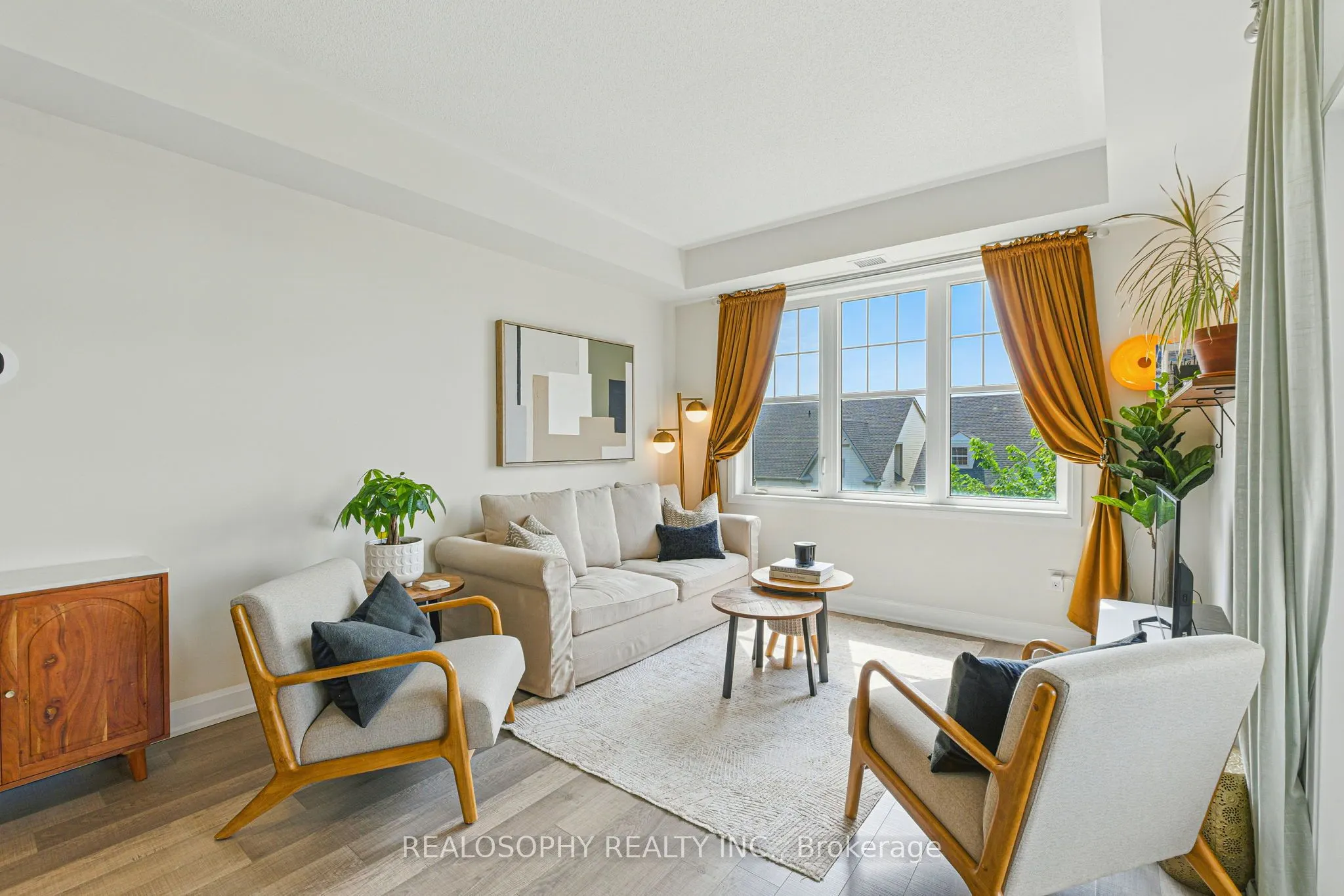 2333 Sawgrass Drive, #304