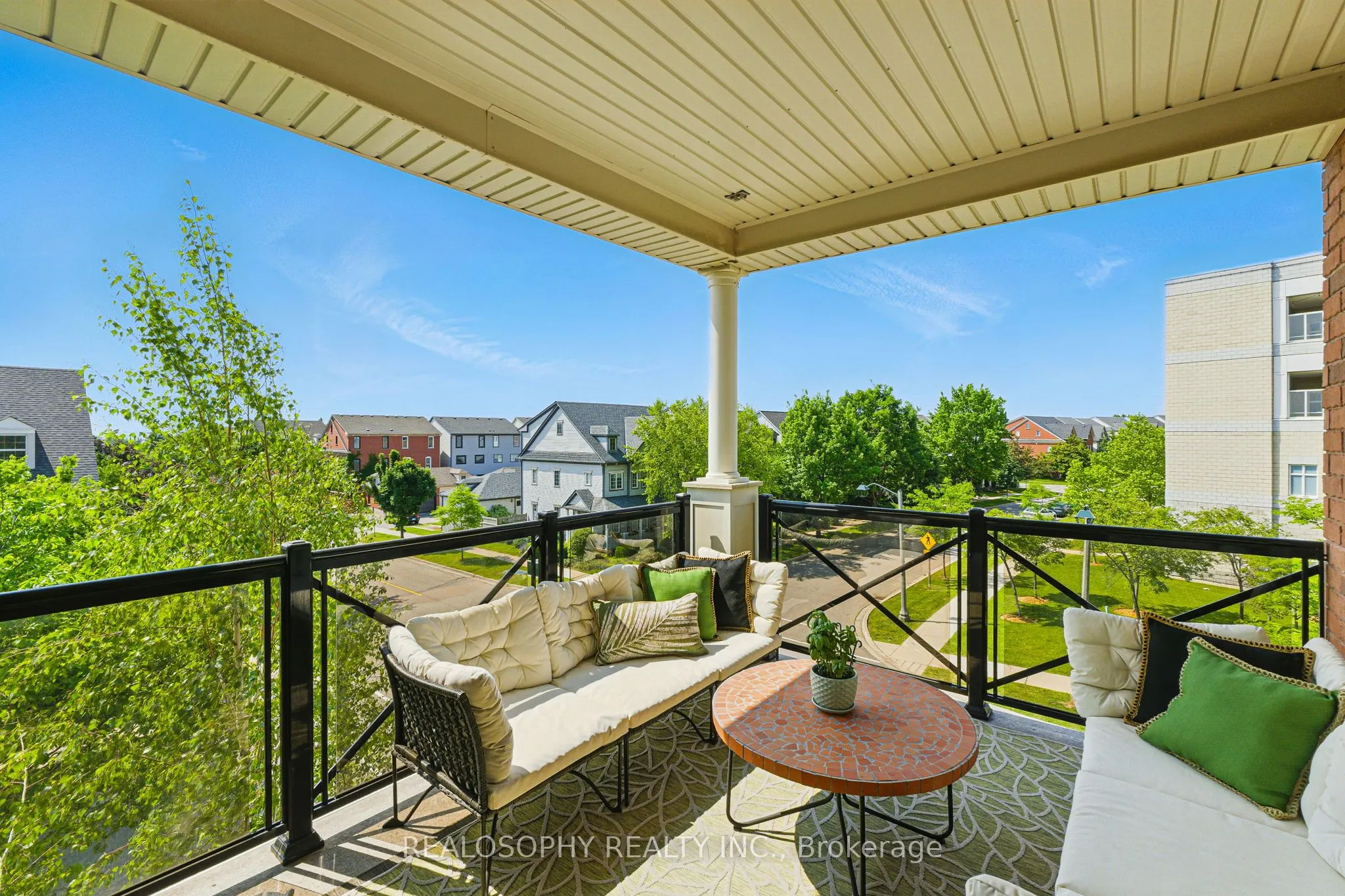 2333 Sawgrass Drive, #304