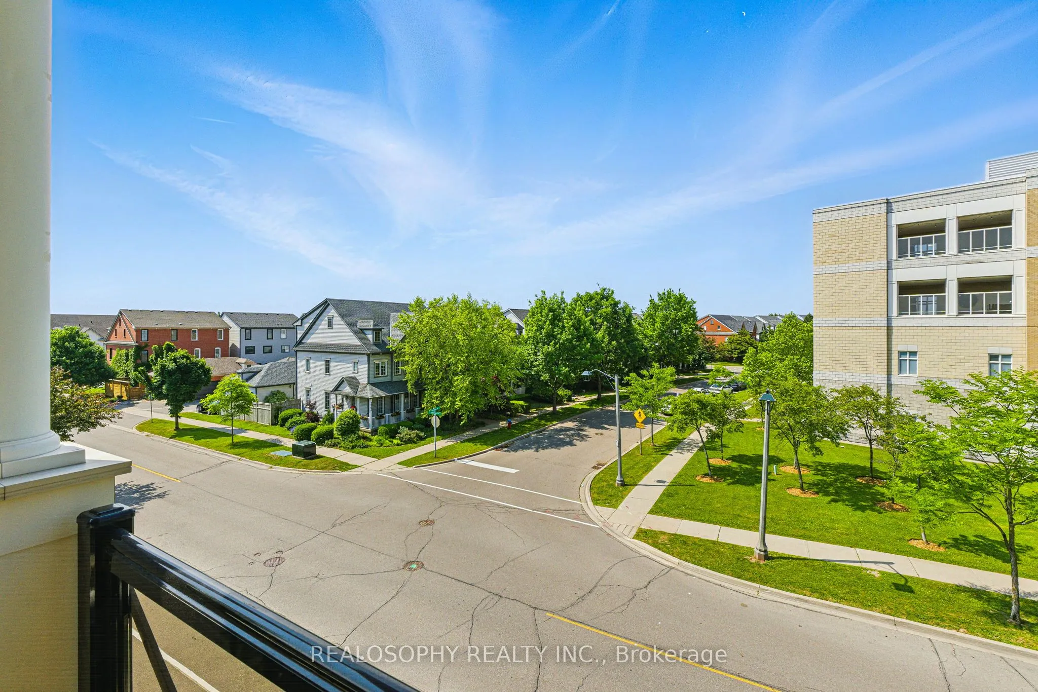 2333 Sawgrass Drive, #304