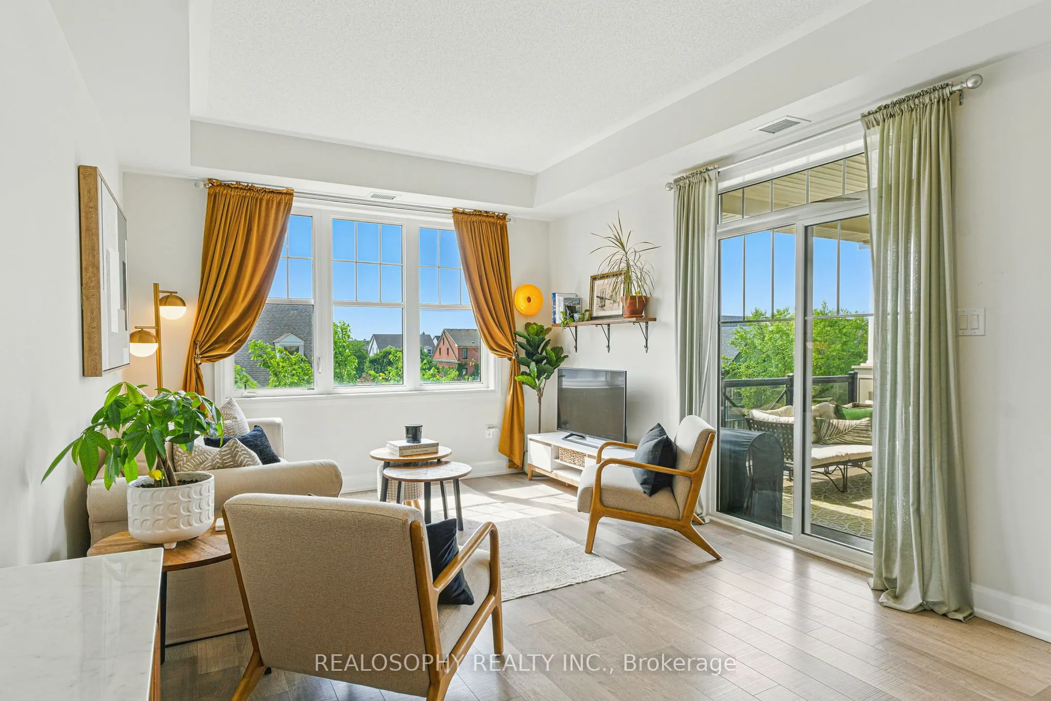 2333 Sawgrass Drive, #304