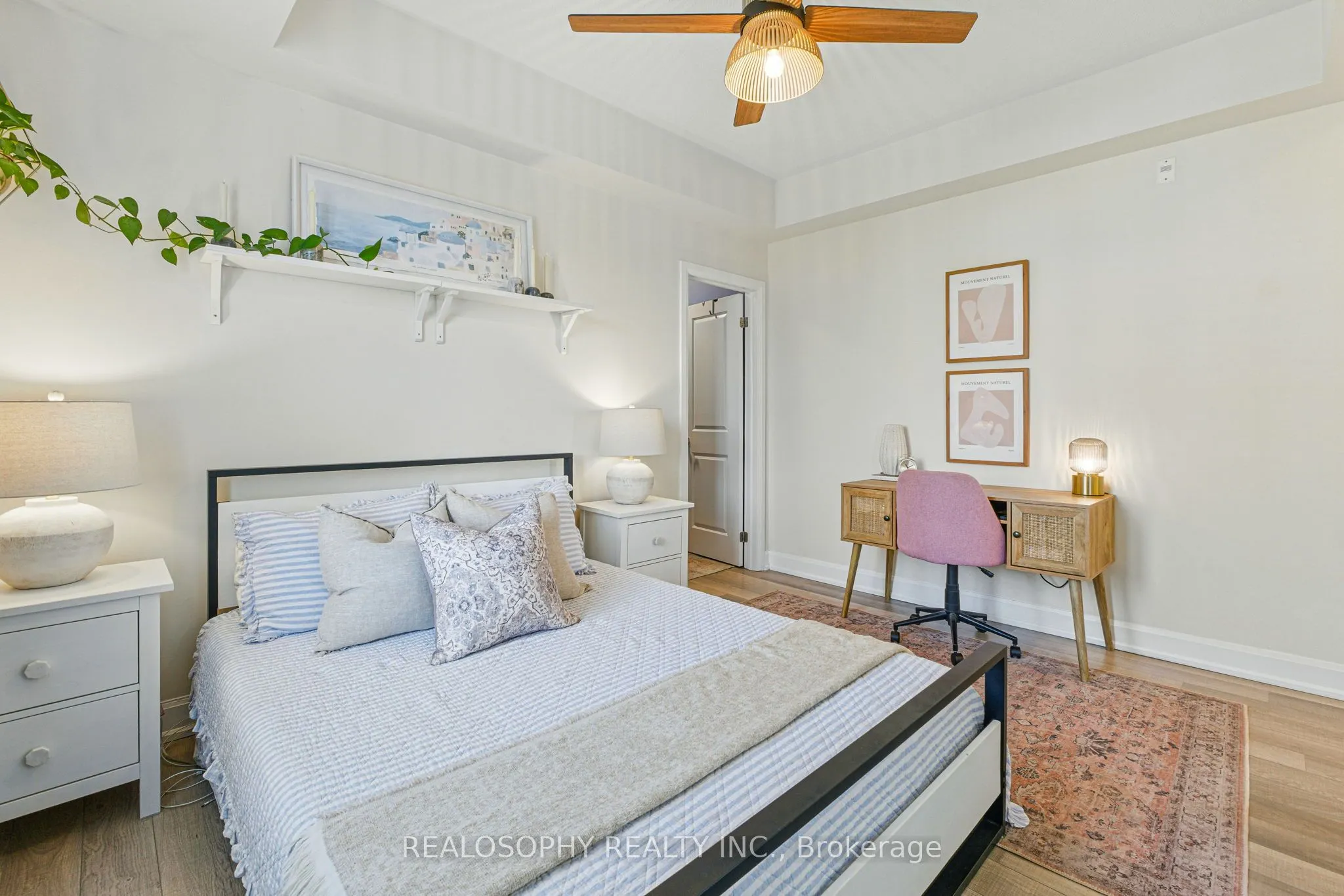 2333 Sawgrass Drive, #304