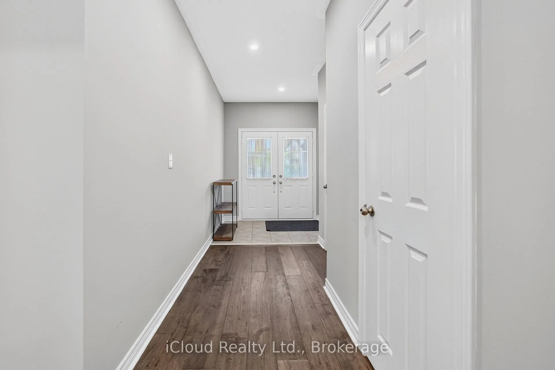 617 Mockridge Terrace