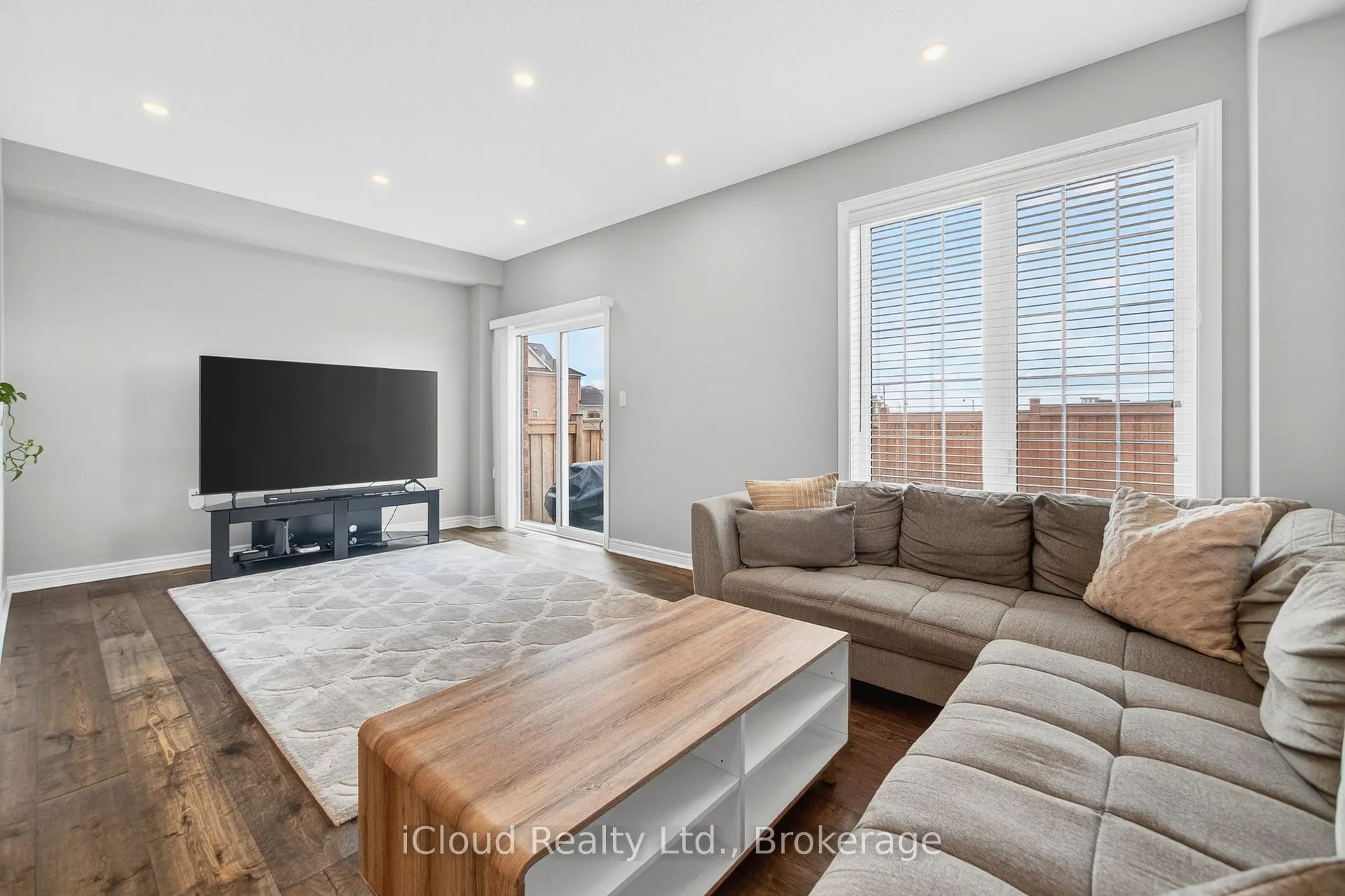 617 Mockridge Terrace