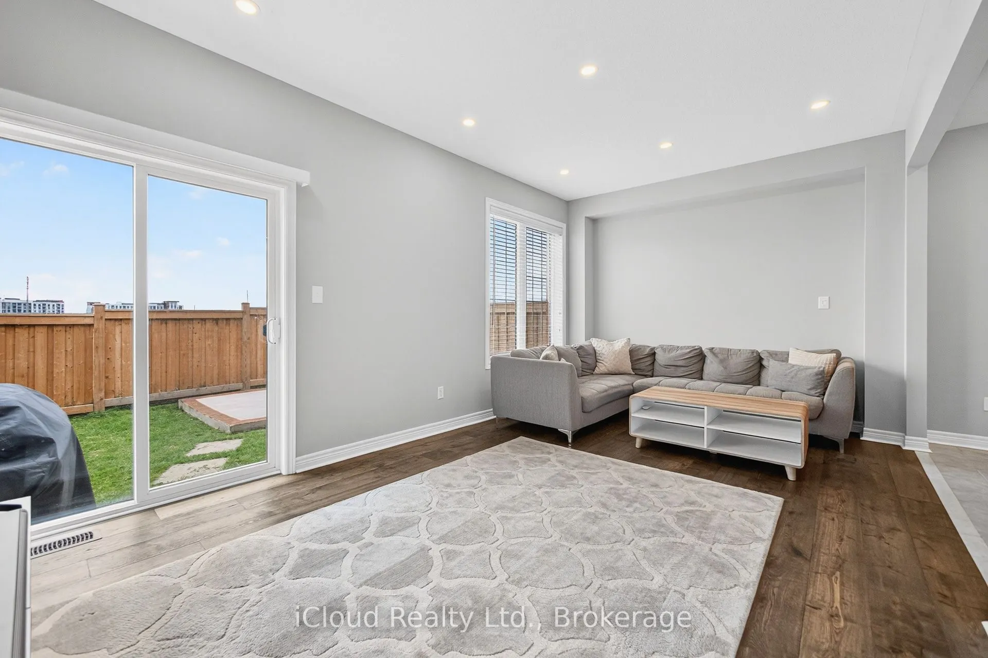 617 Mockridge Terrace