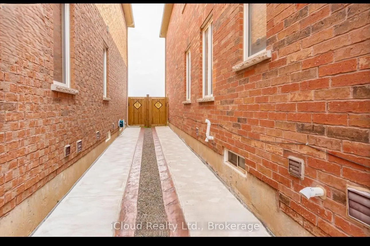 617 Mockridge Terrace