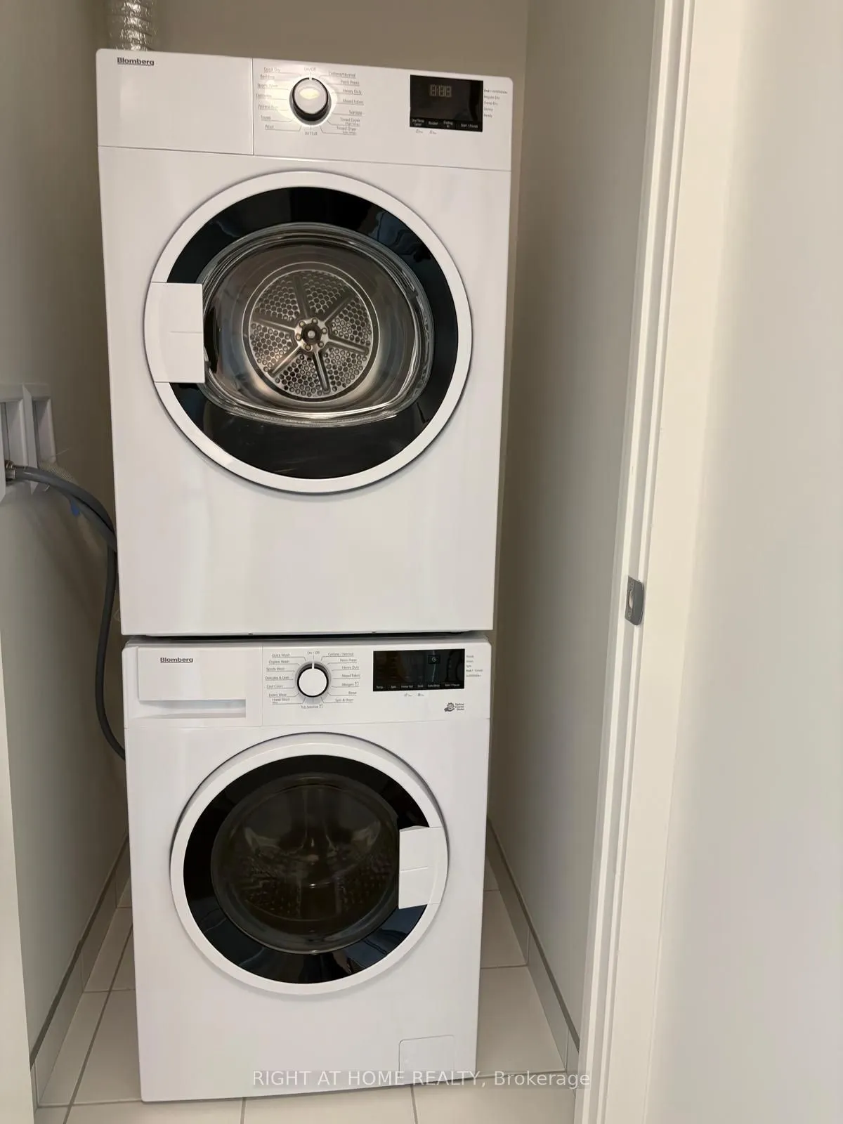 3071 Trafalgar Road, #410