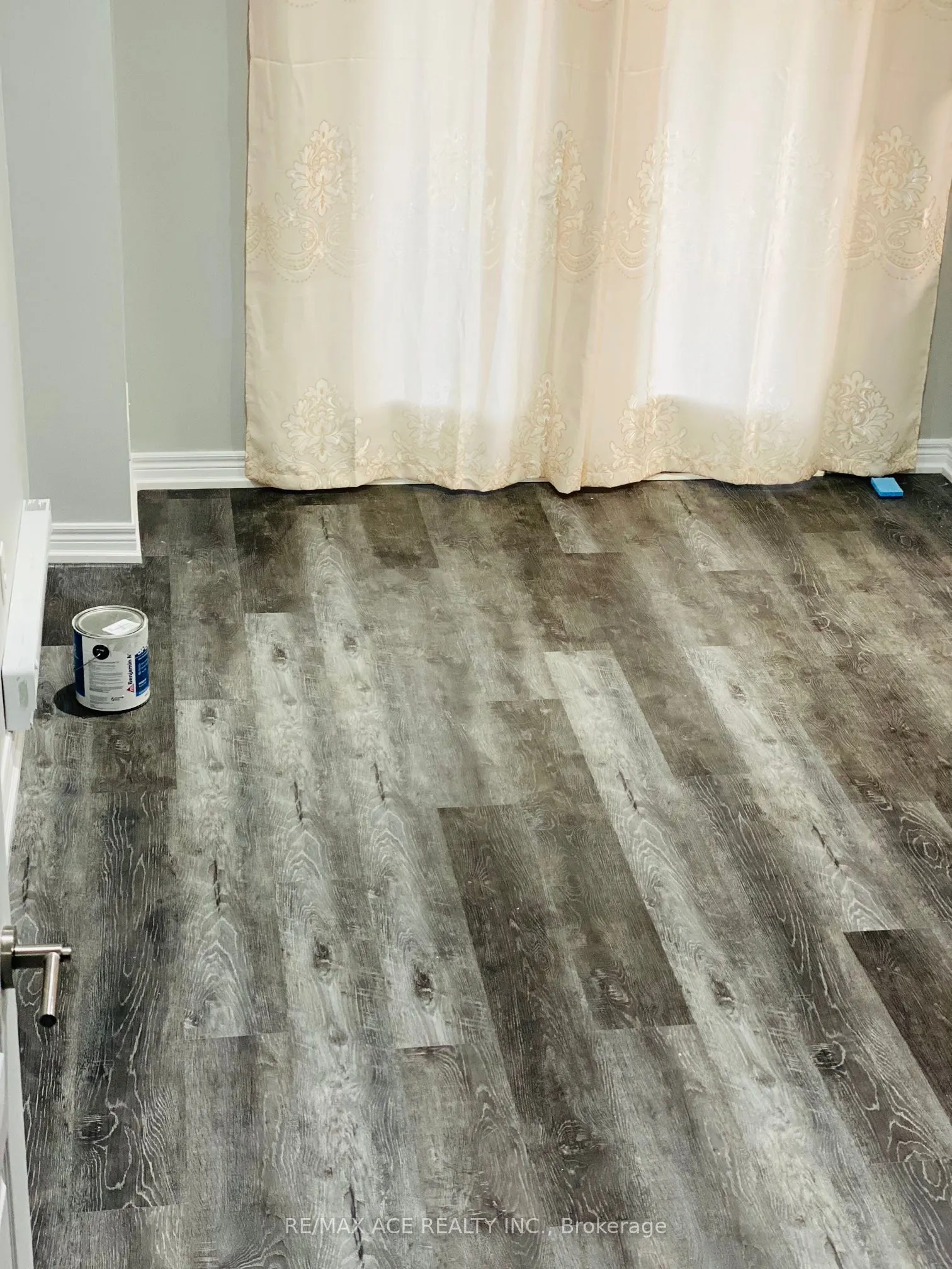 152 Sea Drifter Crescent