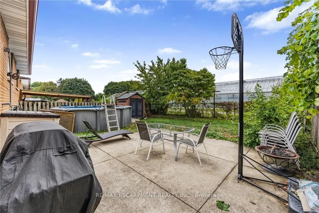 1196 Dowland Crescent