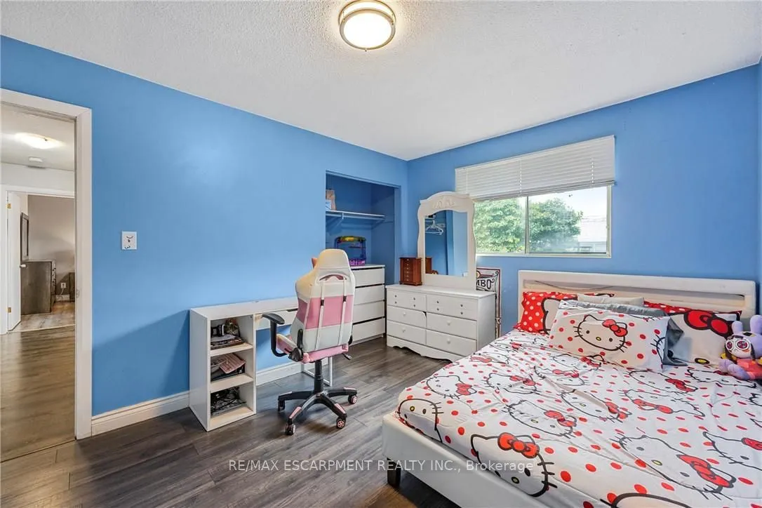 1196 Dowland Crescent