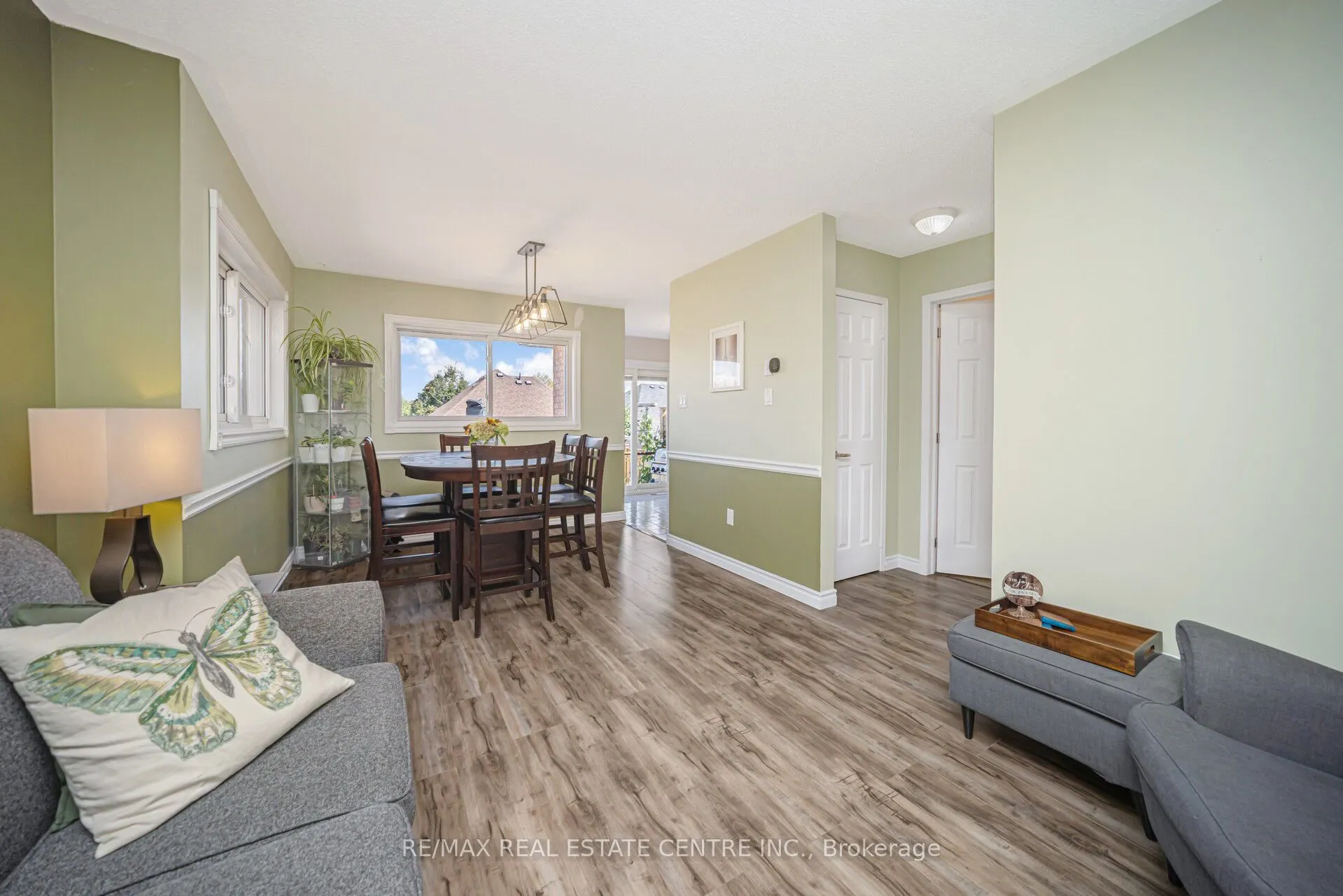 19 Silkwood Crescent