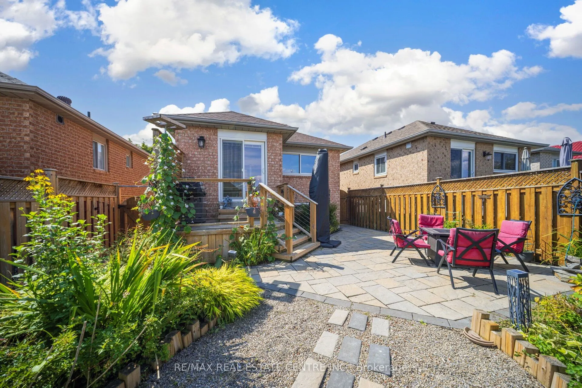 19 Silkwood Crescent