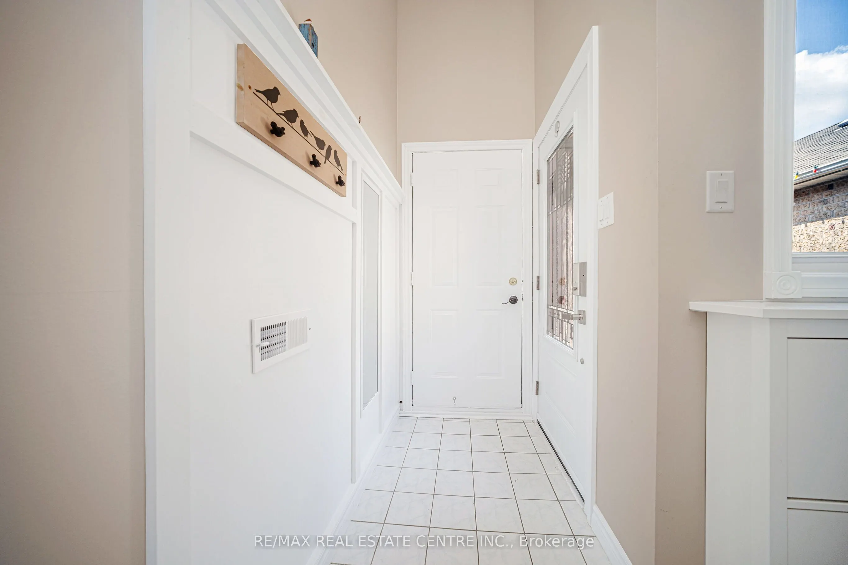 19 Silkwood Crescent