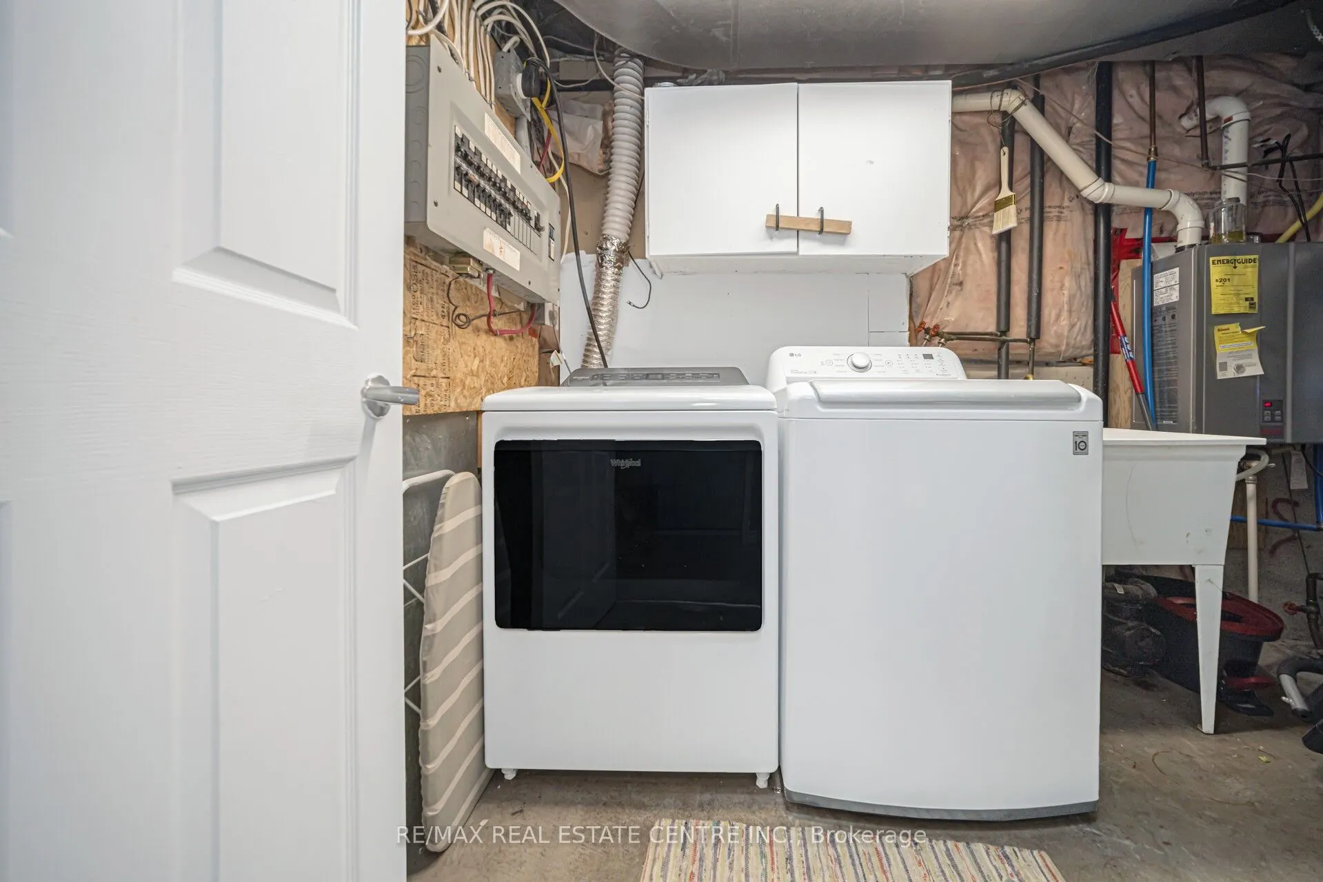 19 Silkwood Crescent