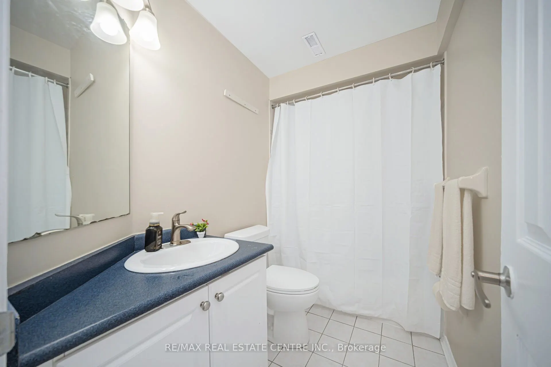 19 Silkwood Crescent