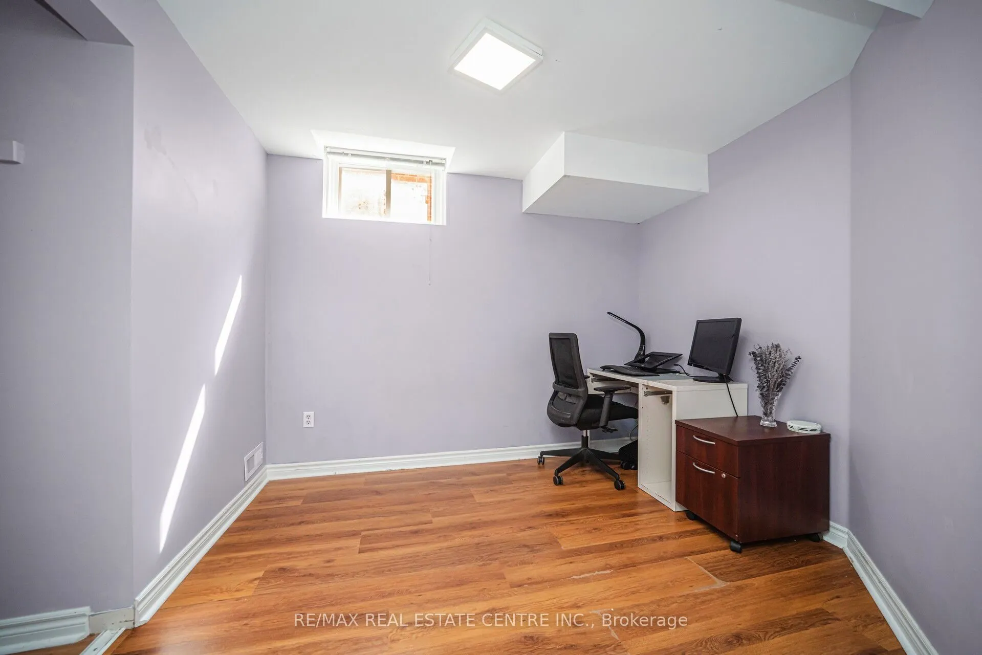 19 Silkwood Crescent