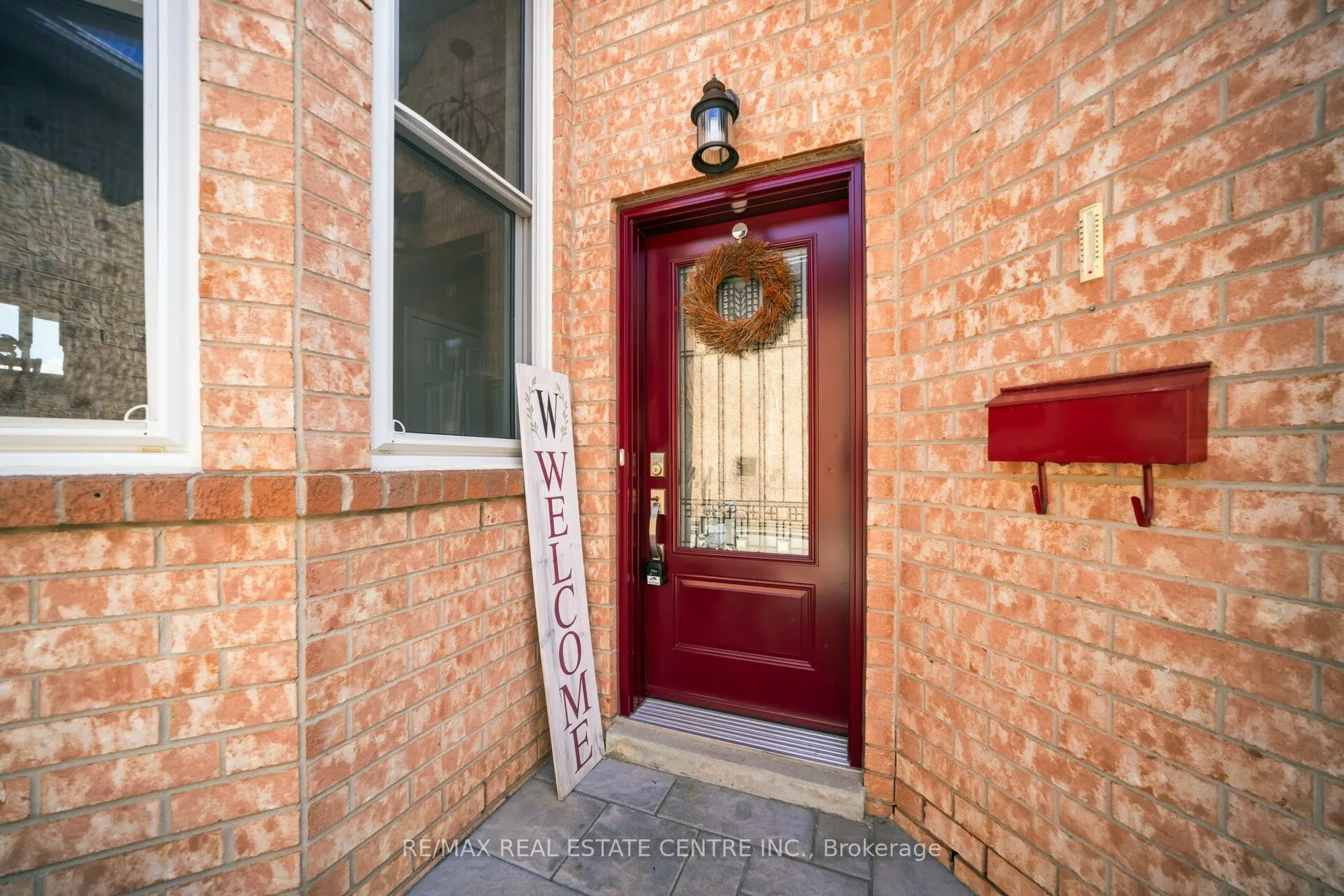 19 Silkwood Crescent