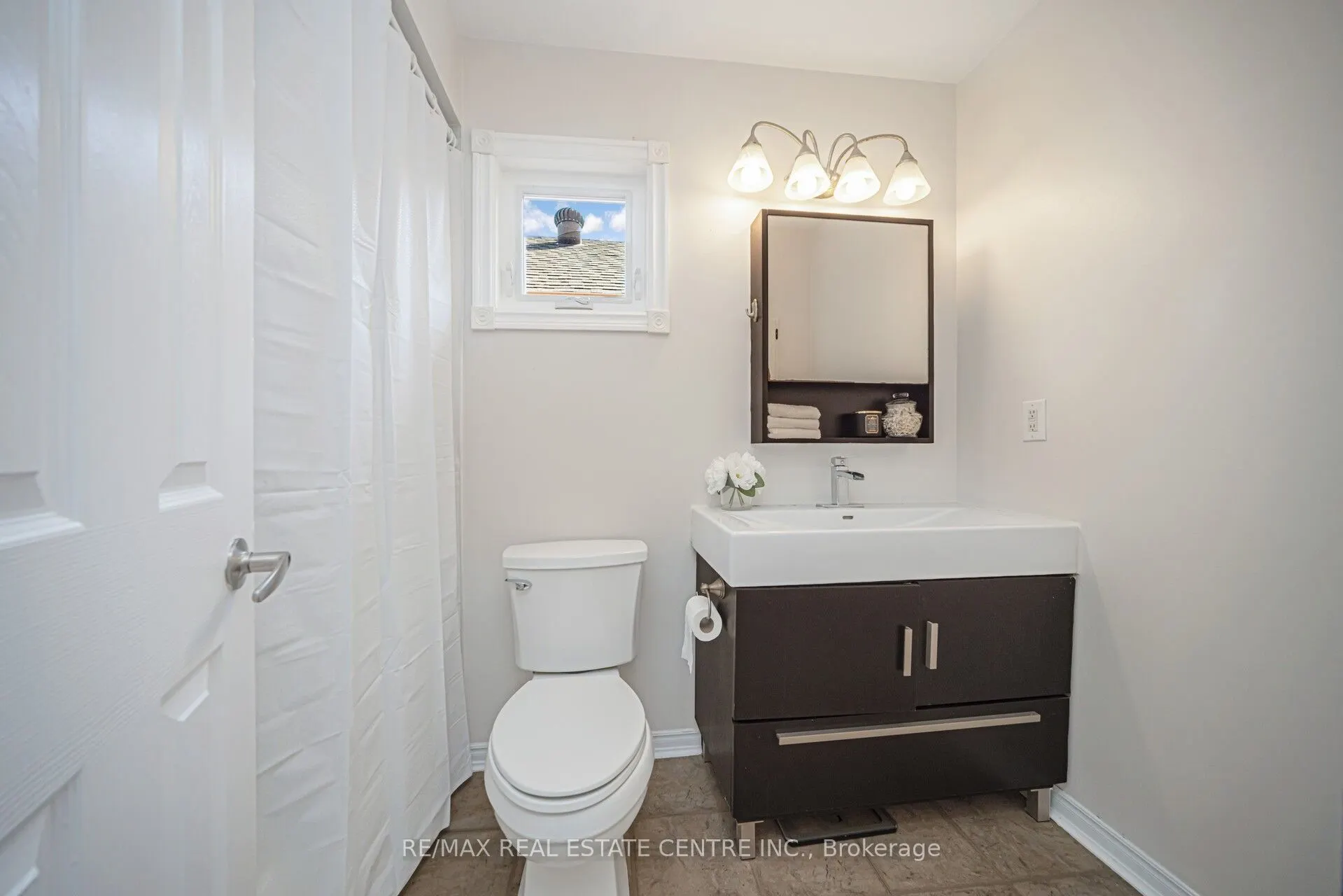 19 Silkwood Crescent