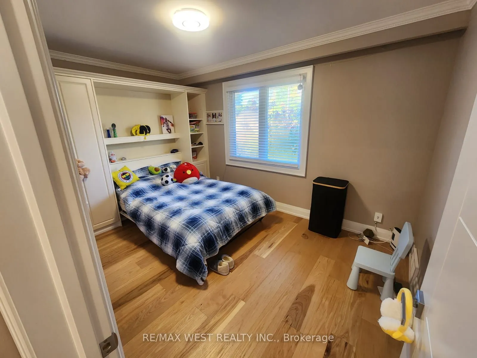 44 Landron Crescent, #Main Floor