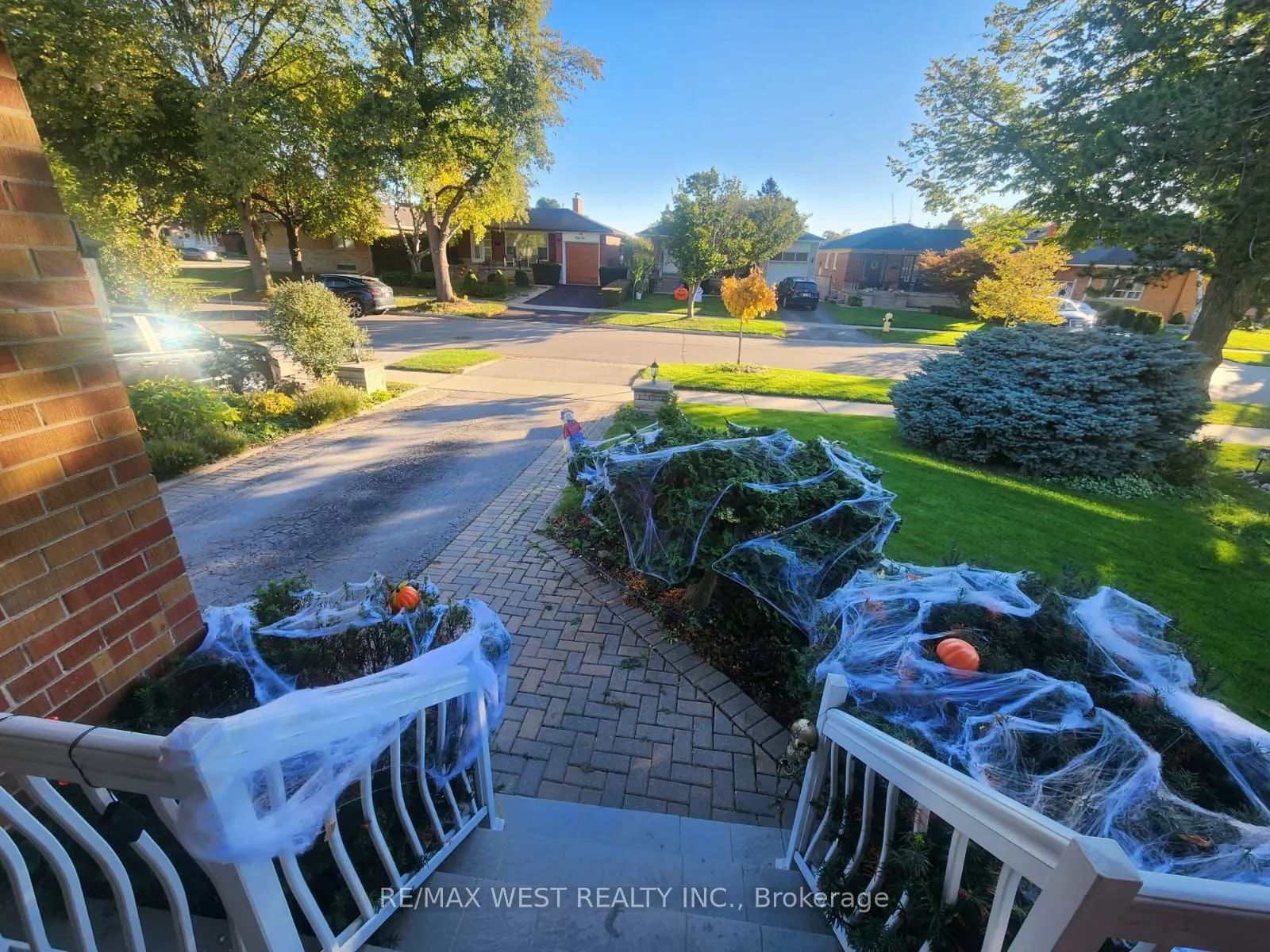 44 Landron Crescent, #Main Floor