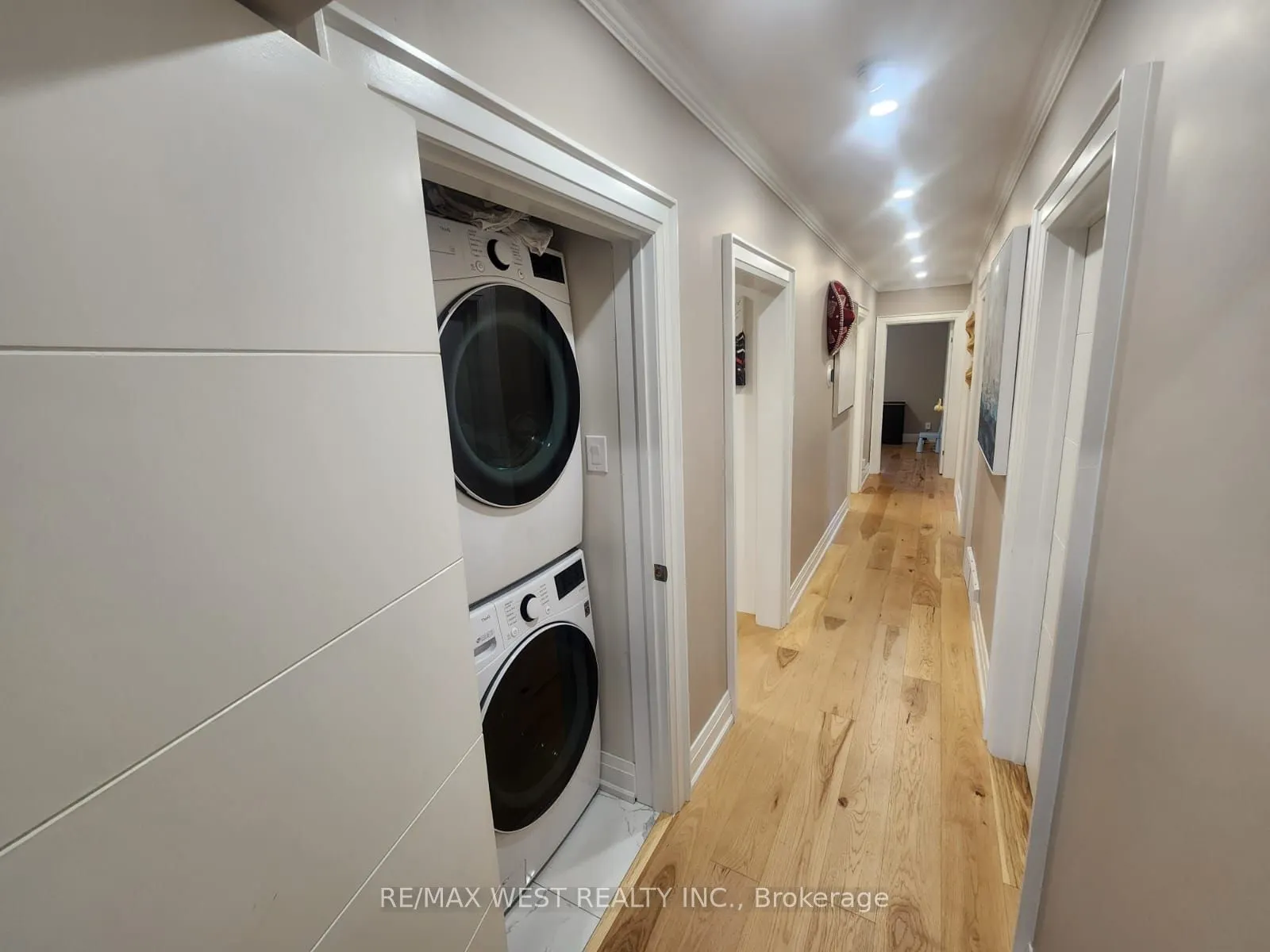 44 Landron Crescent, #Main Floor