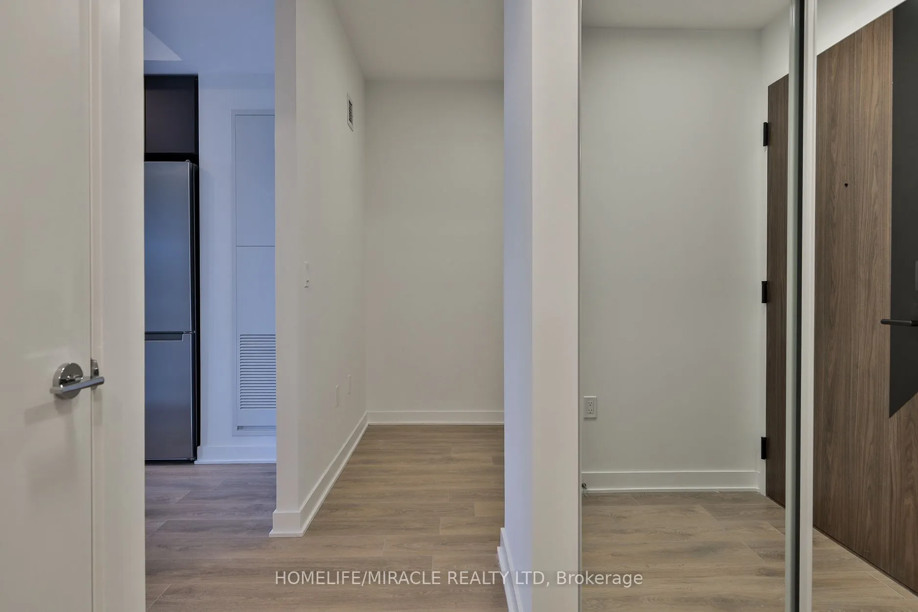 1007 The Queensway, #317