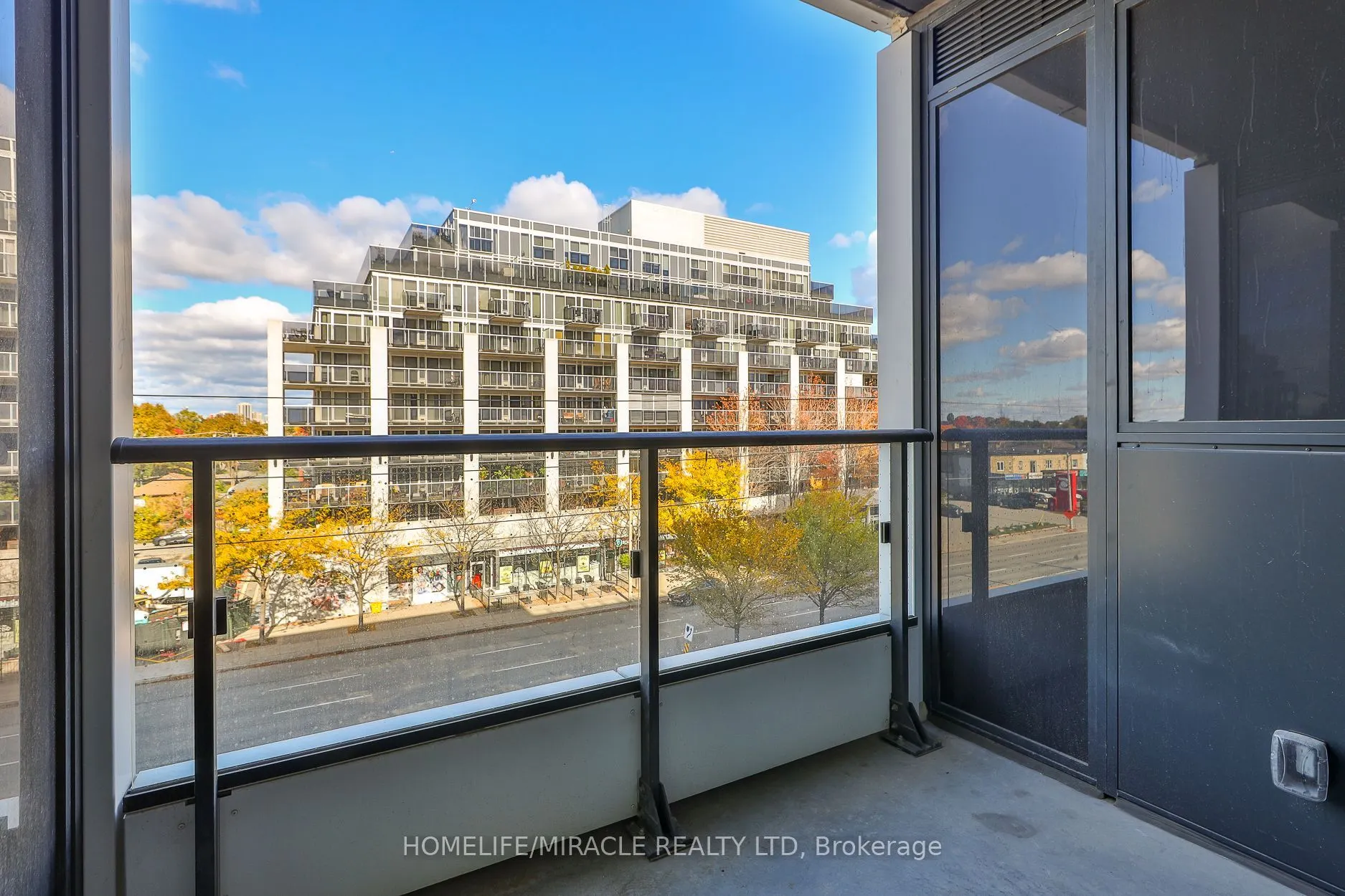 1007 The Queensway, #317