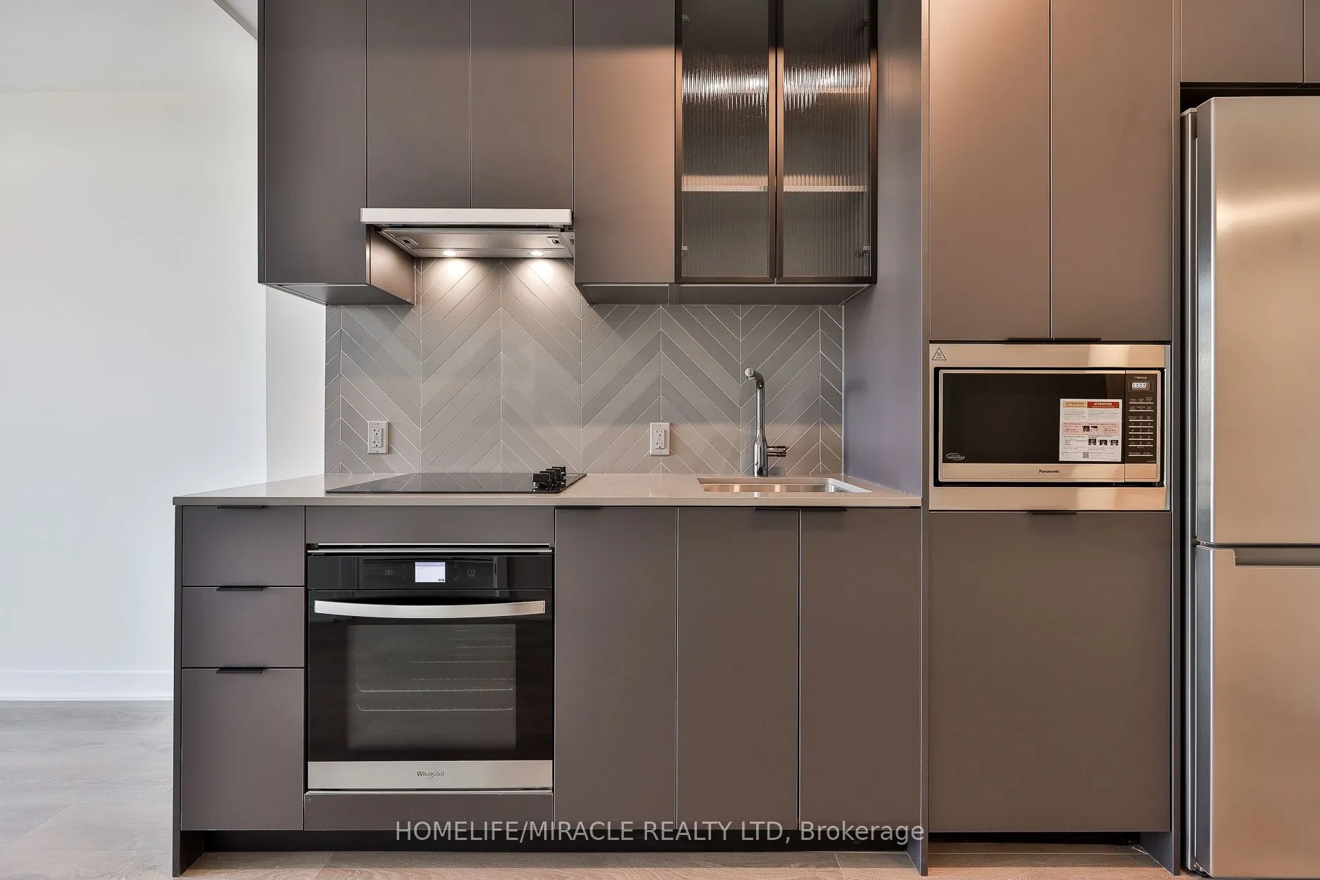 1007 The Queensway, #317