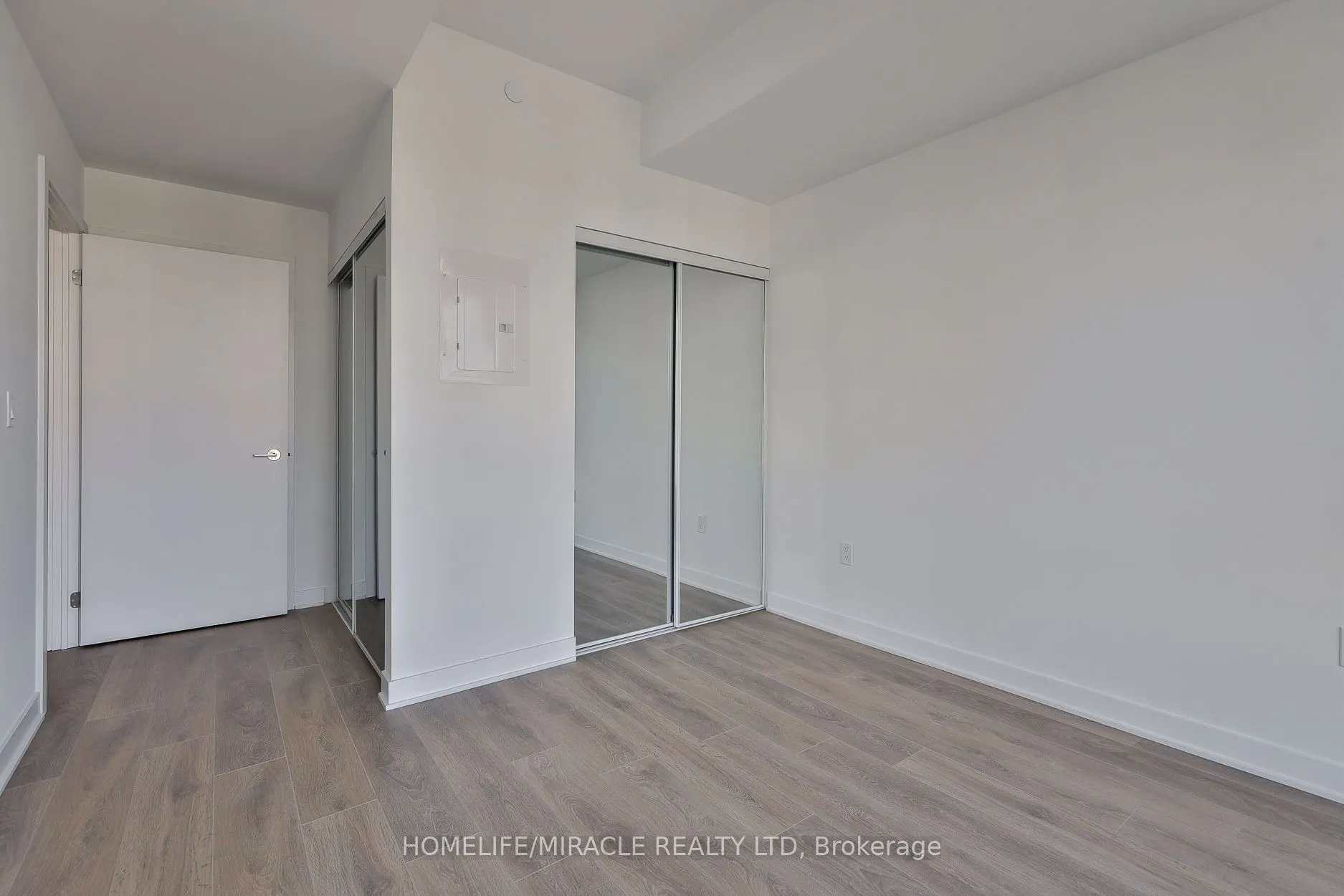 1007 The Queensway, #317