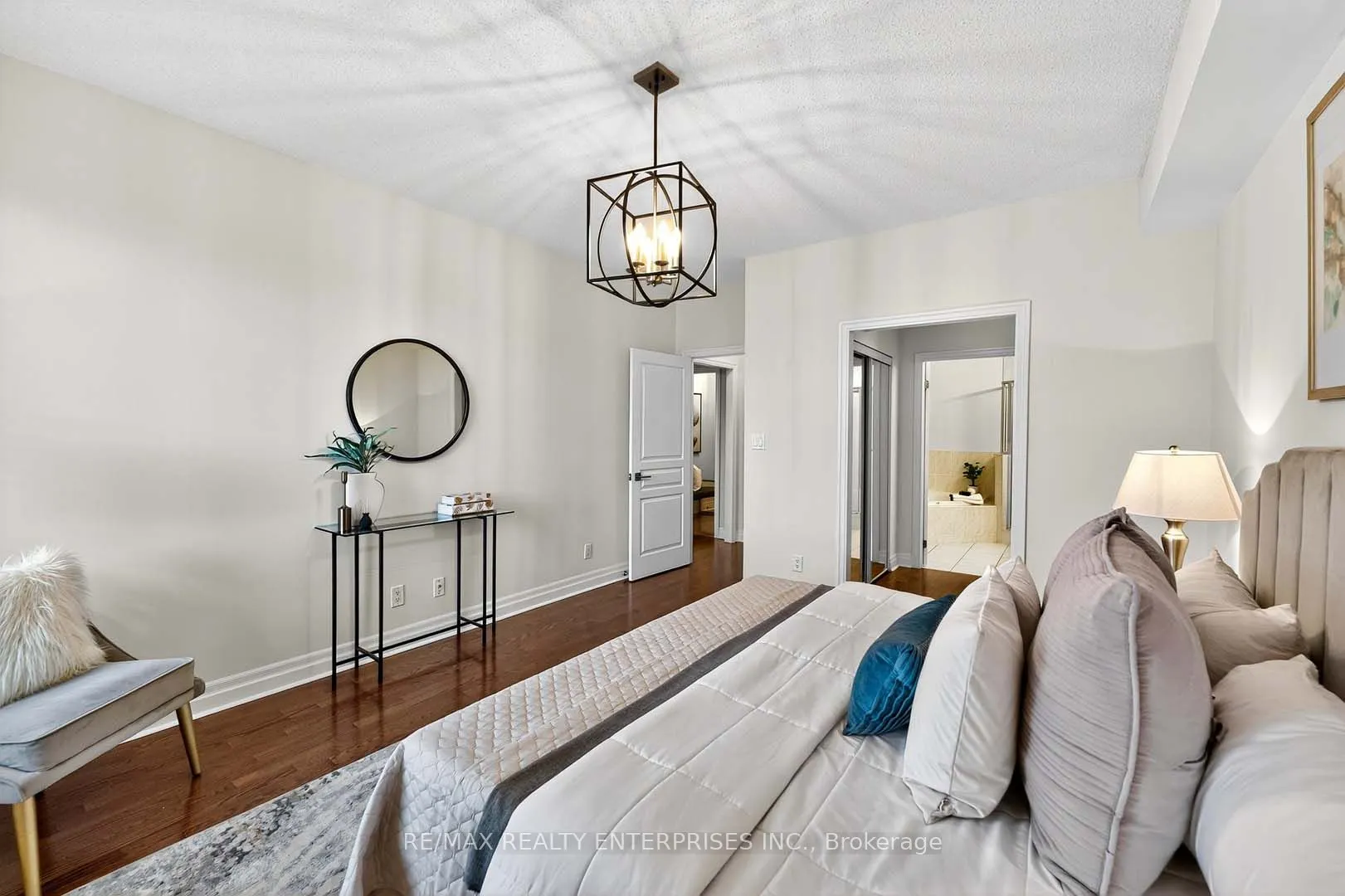 65 Port Street E, #503