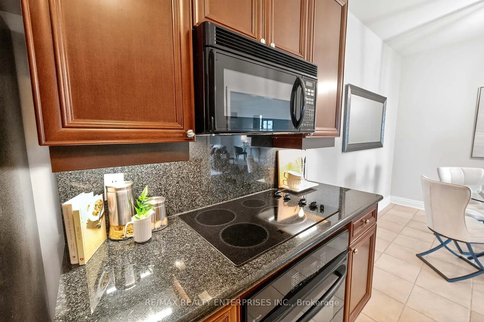 65 Port Street E, #503