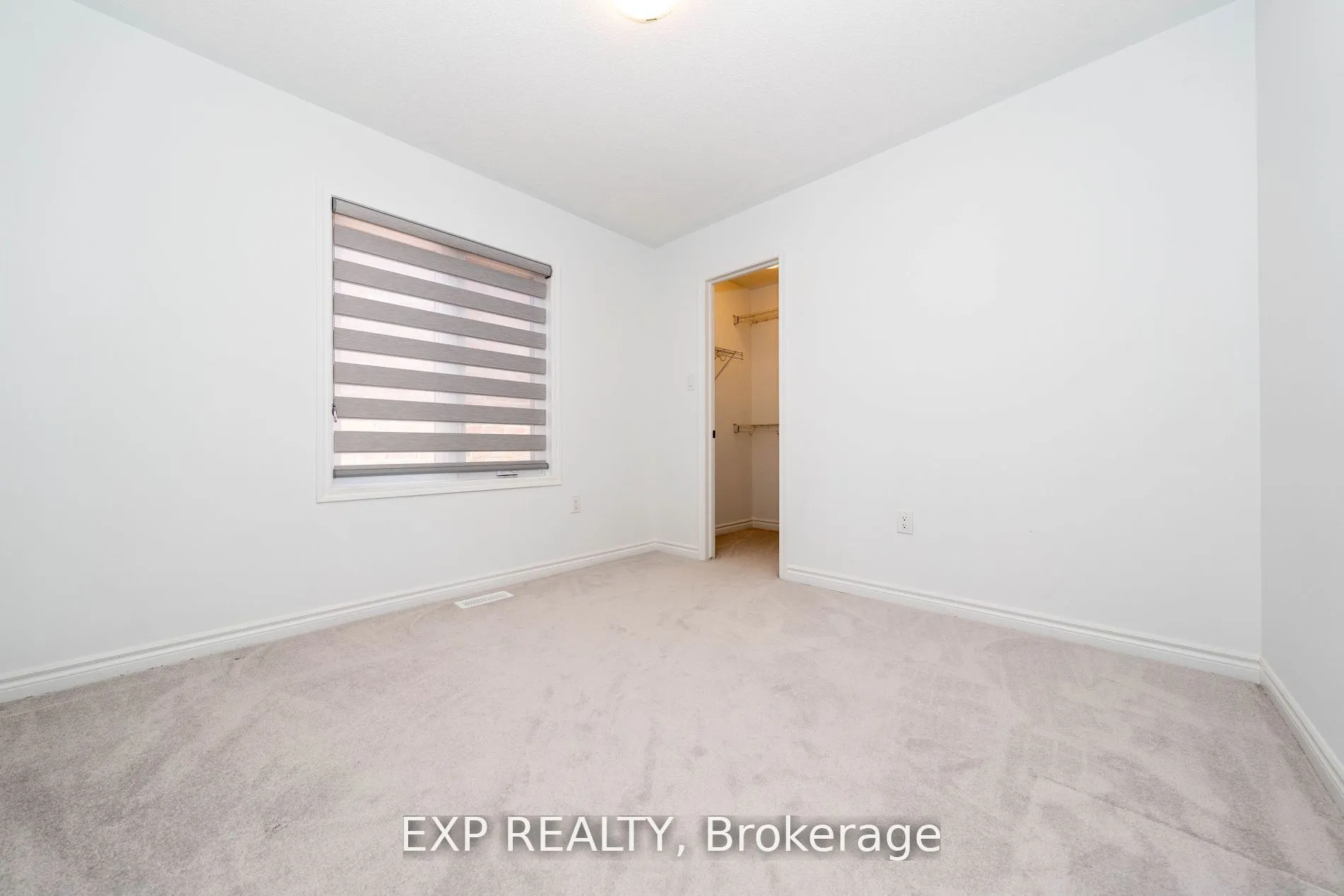 558 Kennedy Circle W