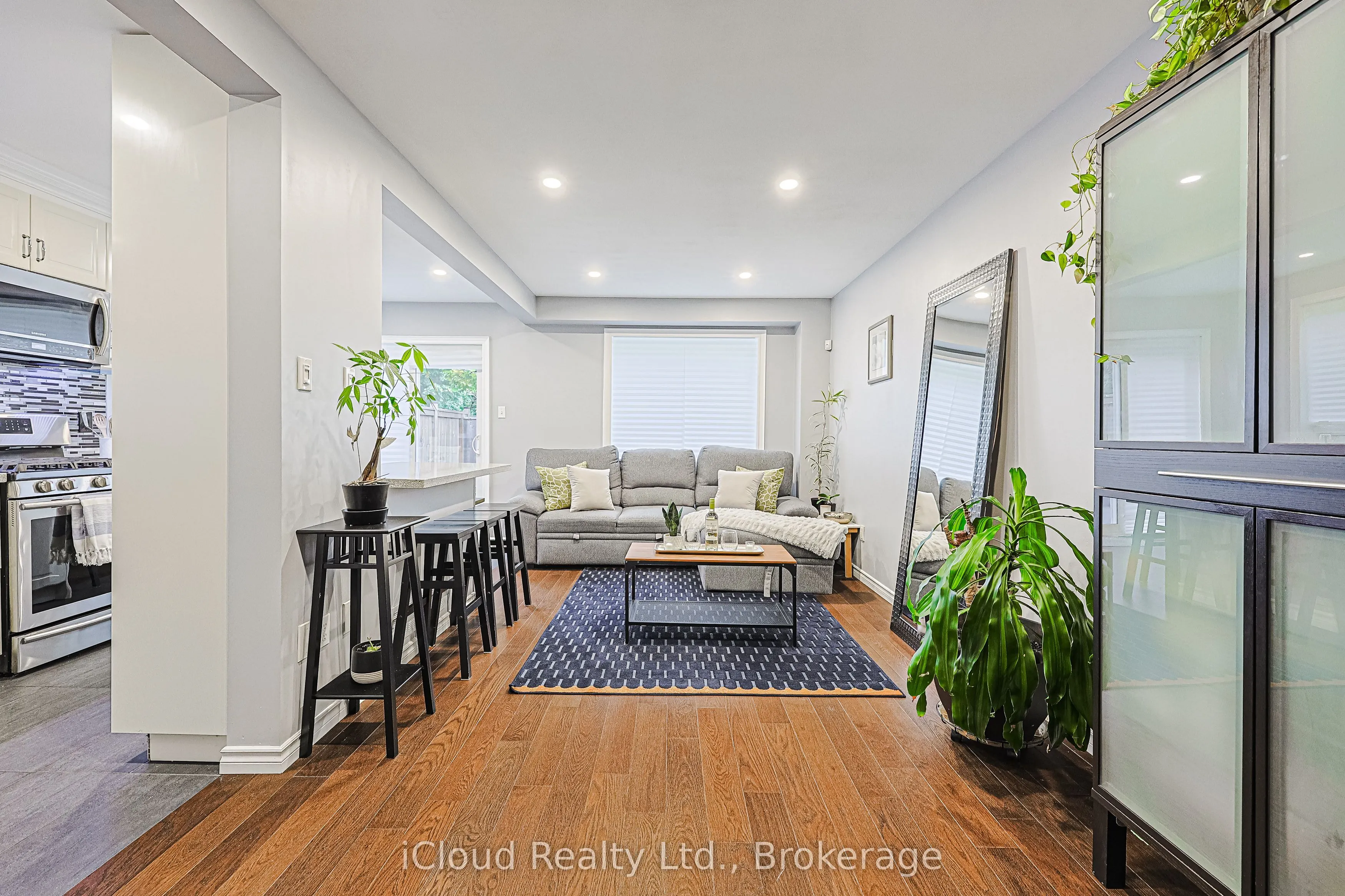 5958 Greensboro Drive, #30