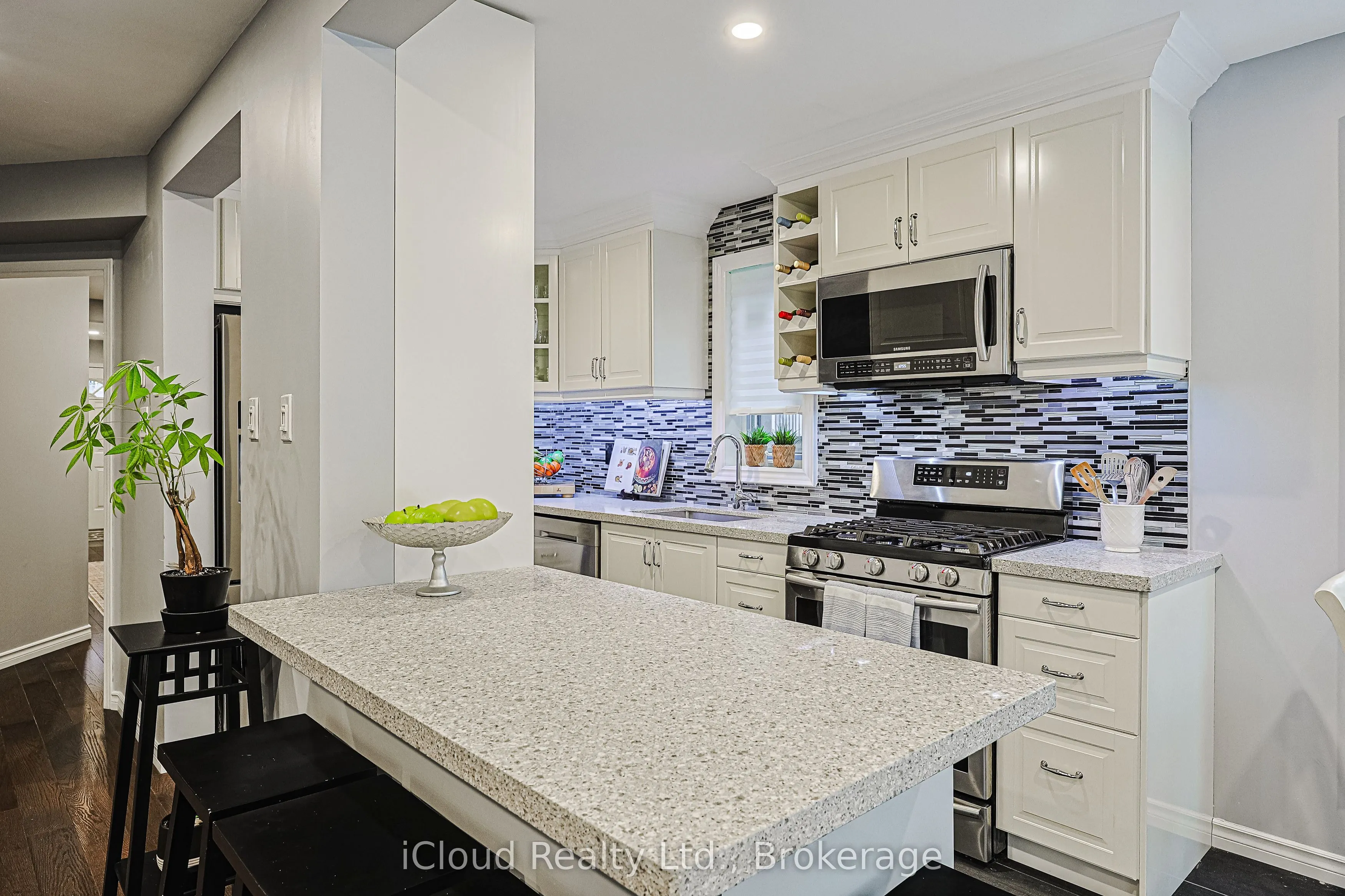 5958 Greensboro Drive, #30