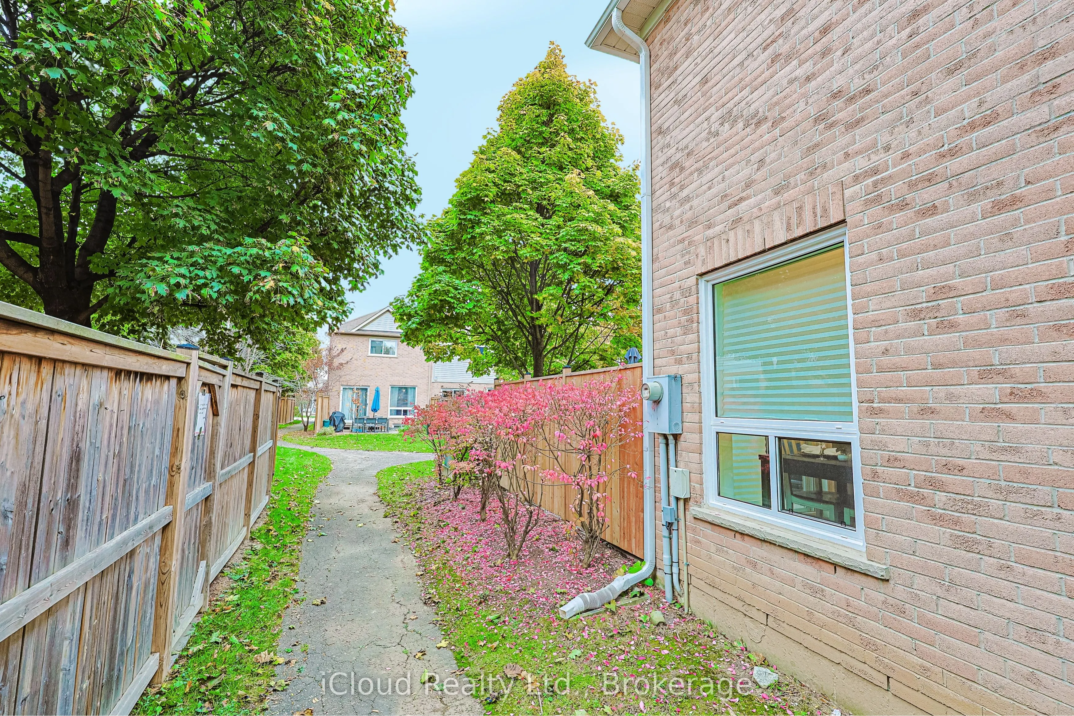 5958 Greensboro Drive, #30