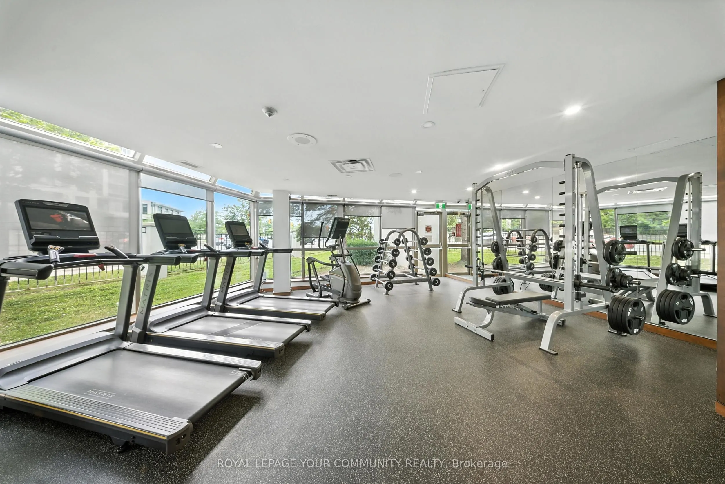 330 Rathburn Road W, #1404