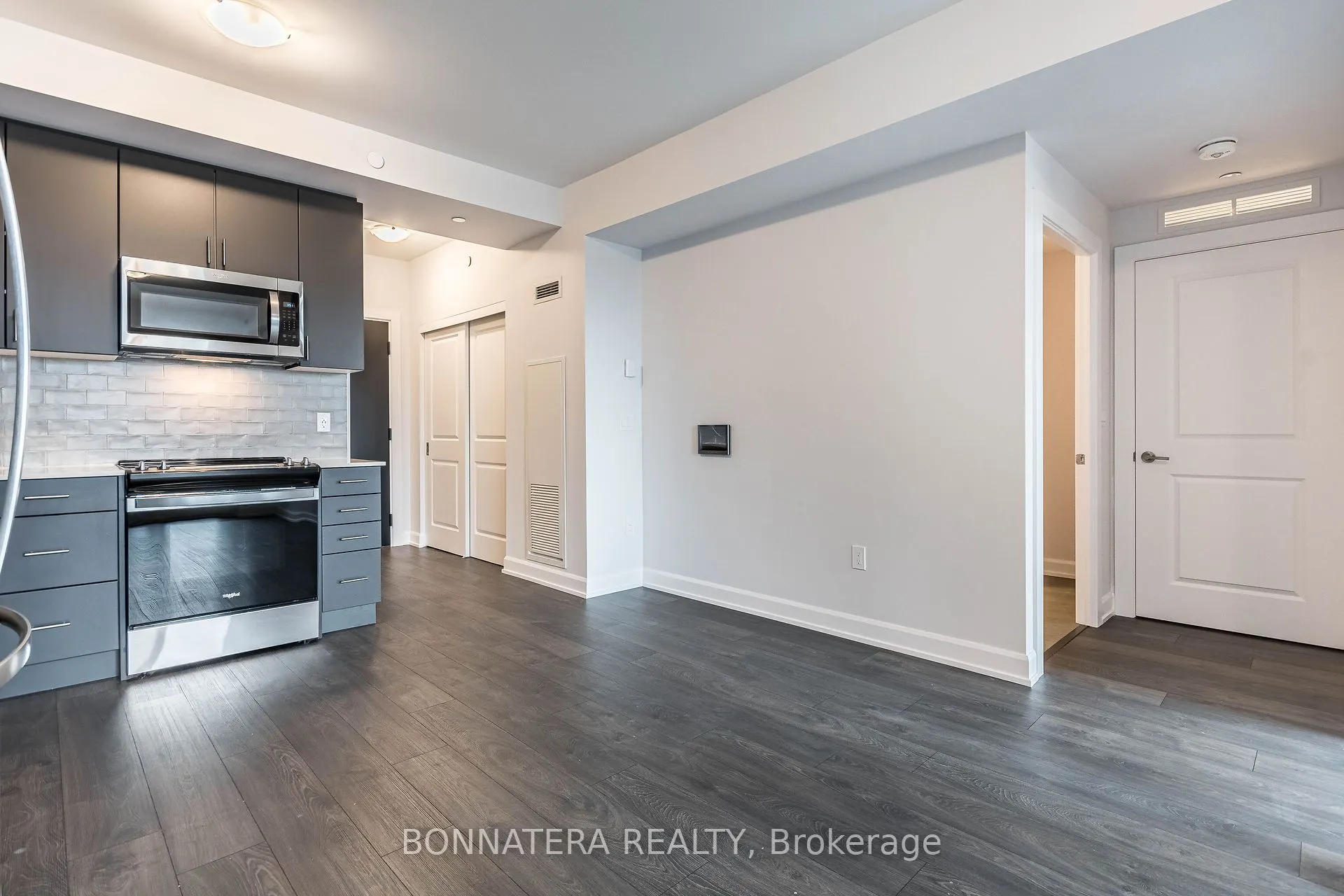 3200 William Coltson Avenue, #626