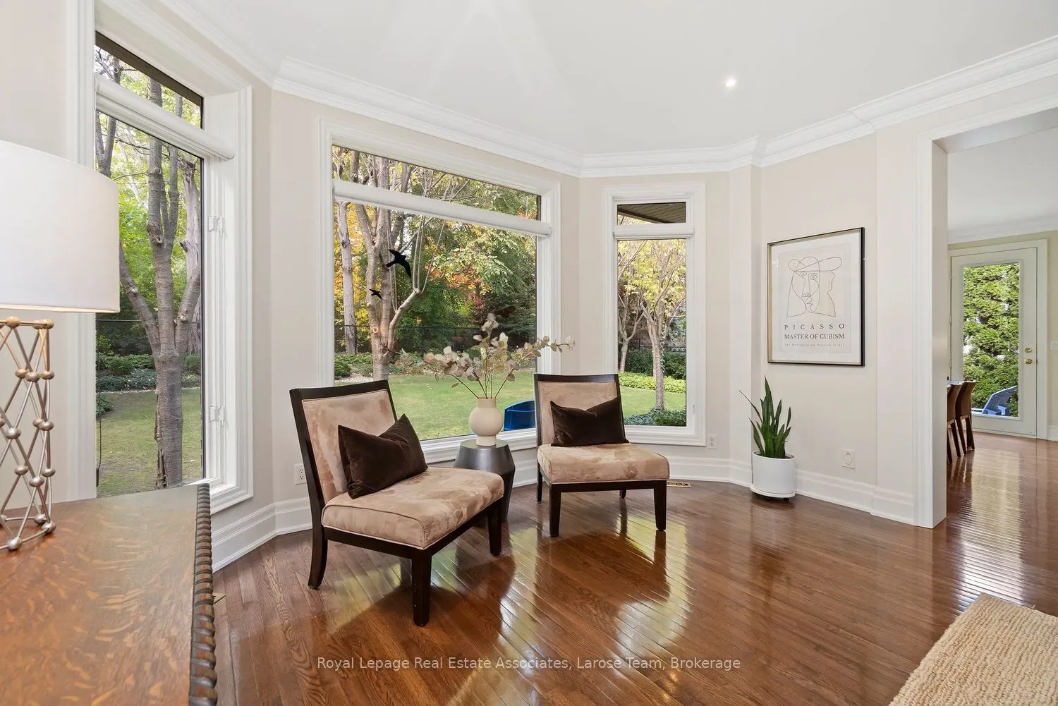 562 Gladwyne Court