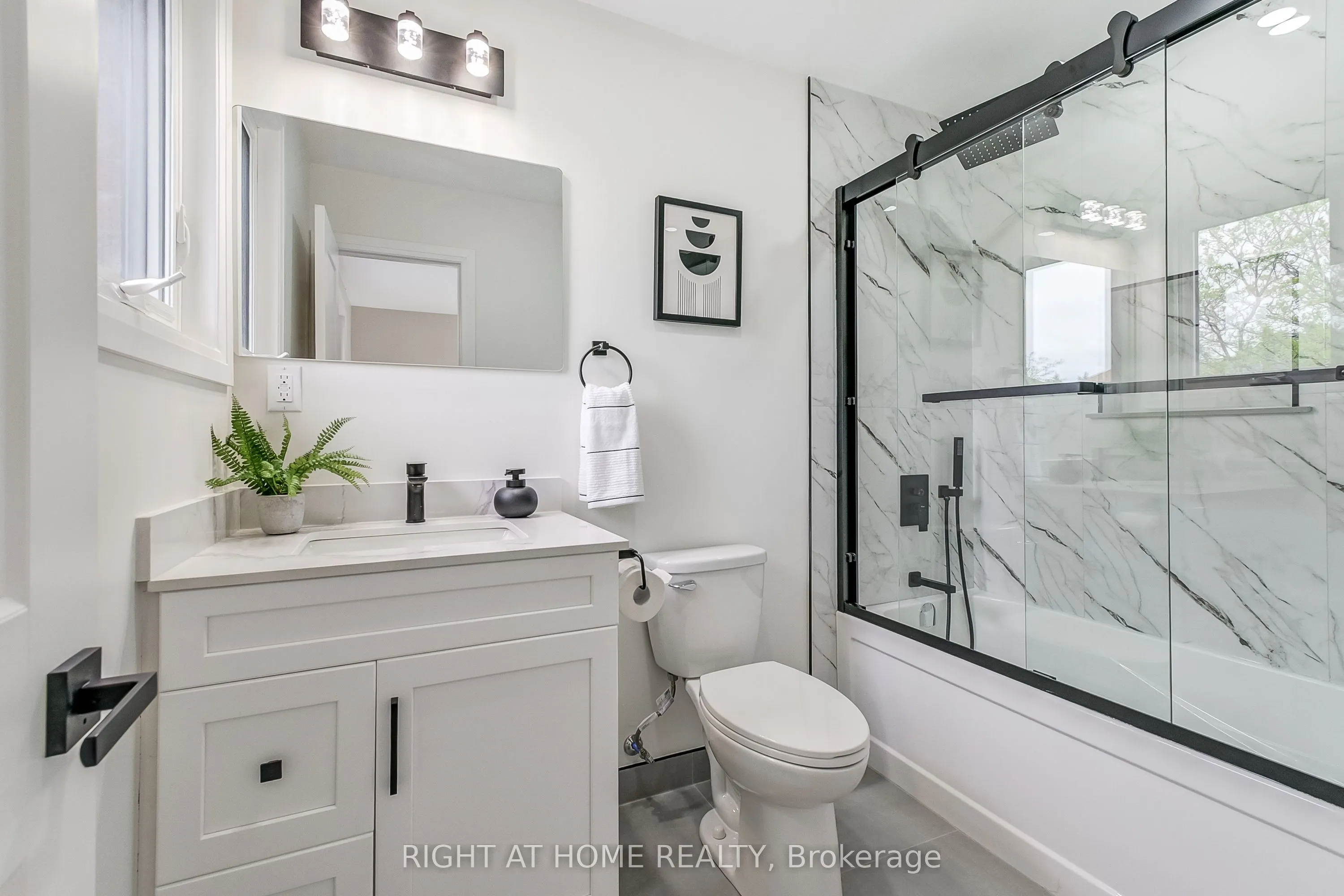 1308 Fieldcrest Lane