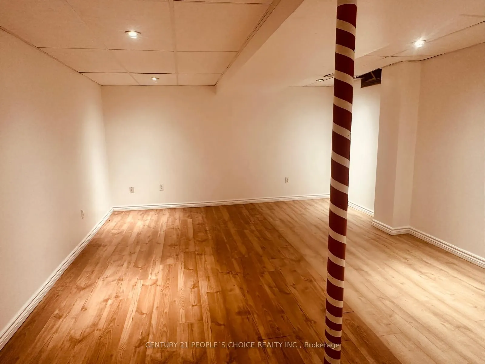 48 Yellow Brick Road