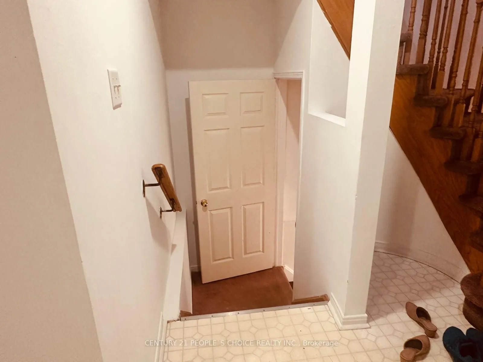 48 Yellow Brick Road