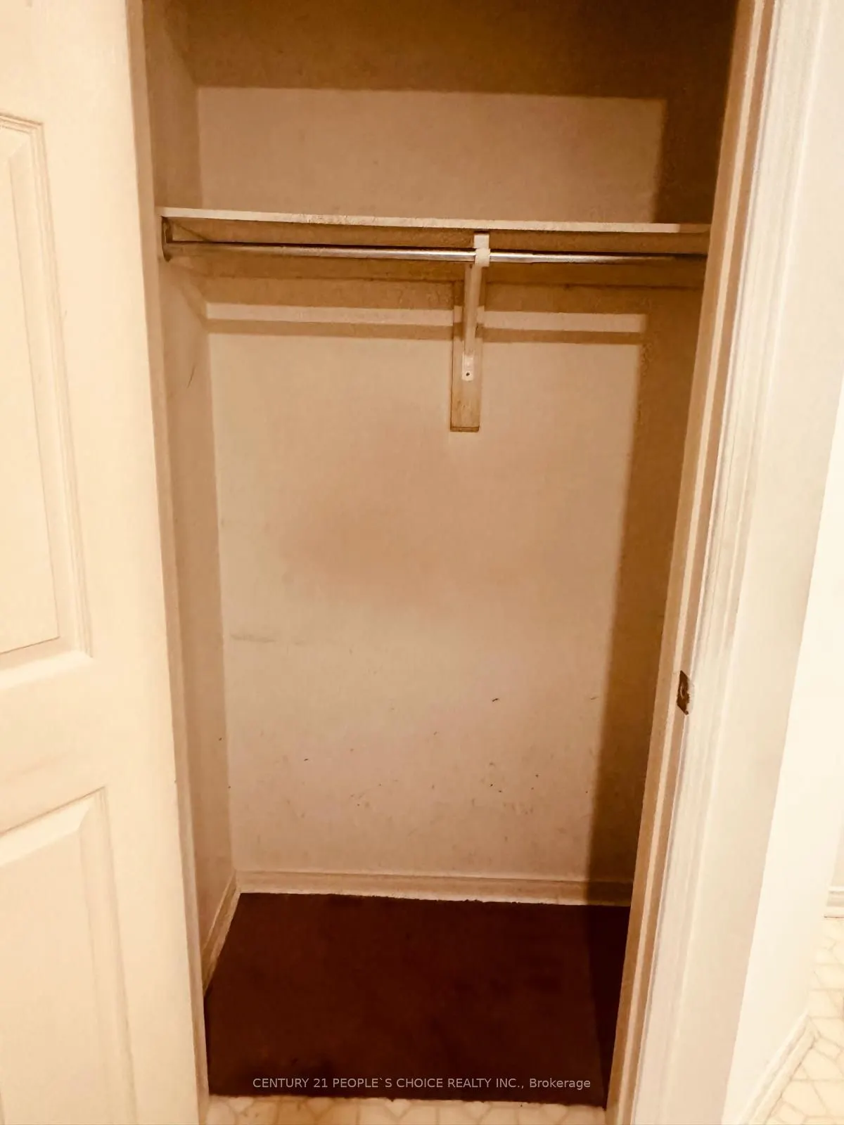 48 Yellow Brick Road