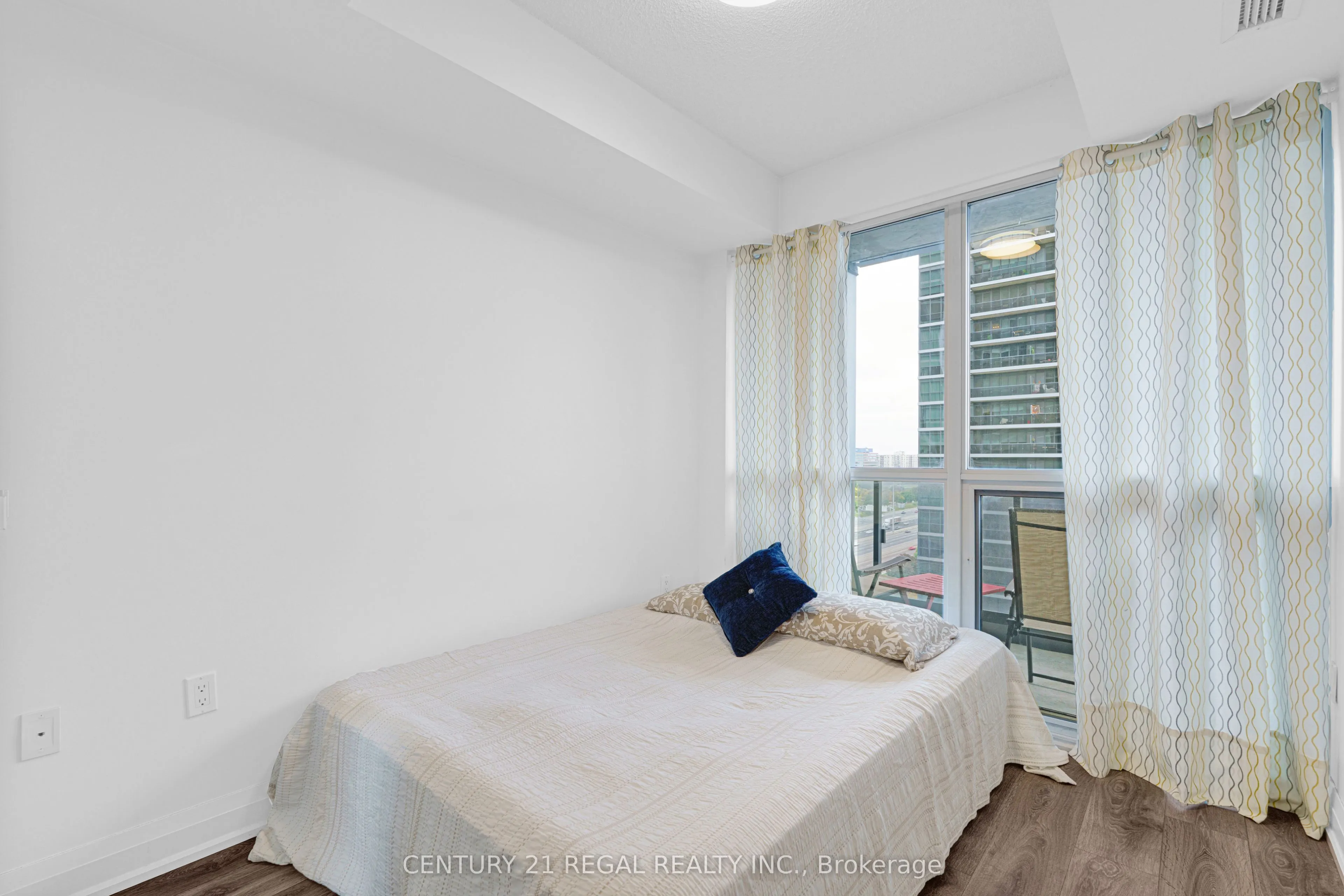 9 Valhalla Inn Road, #1410