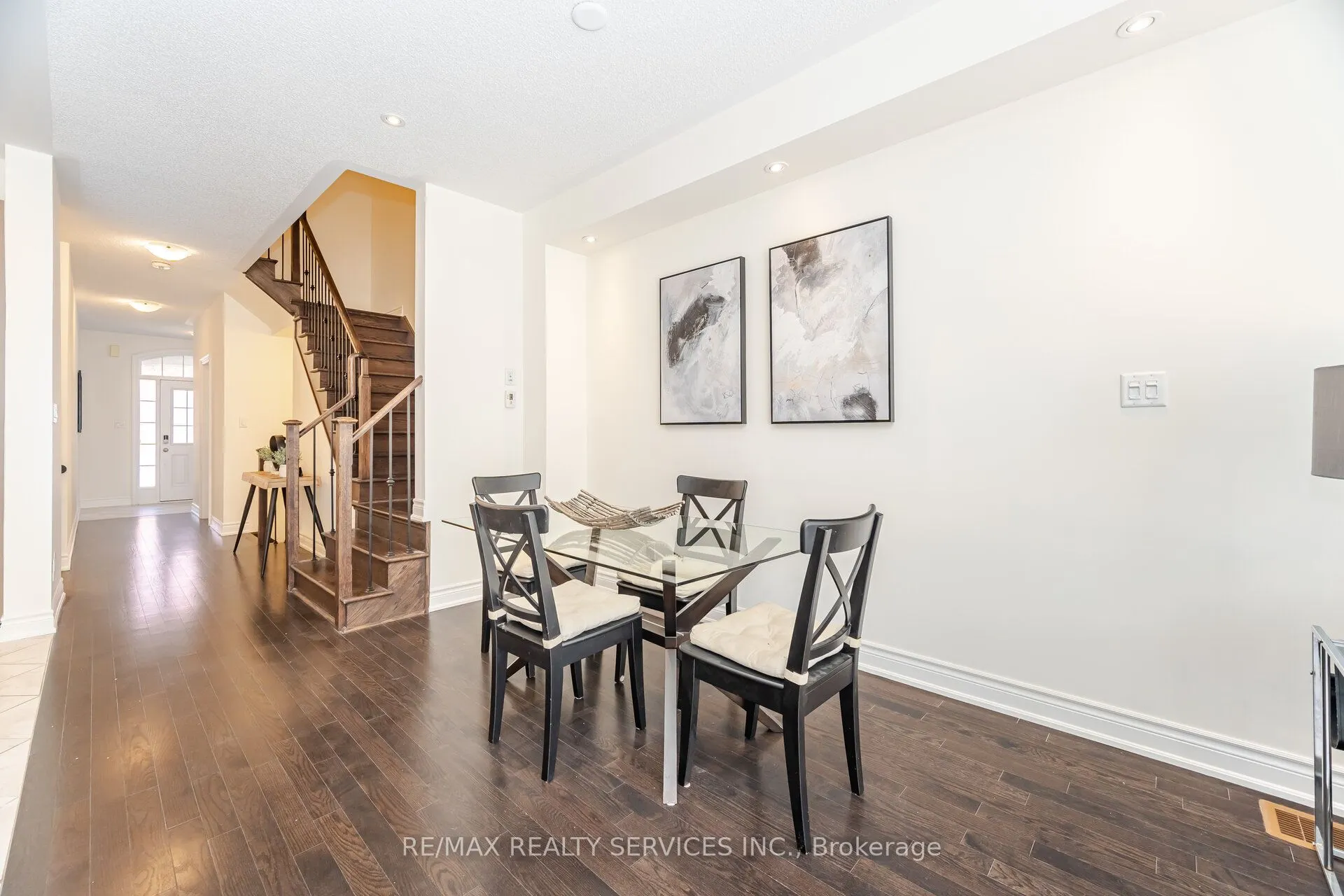 7 Lady Evelyn Crescent