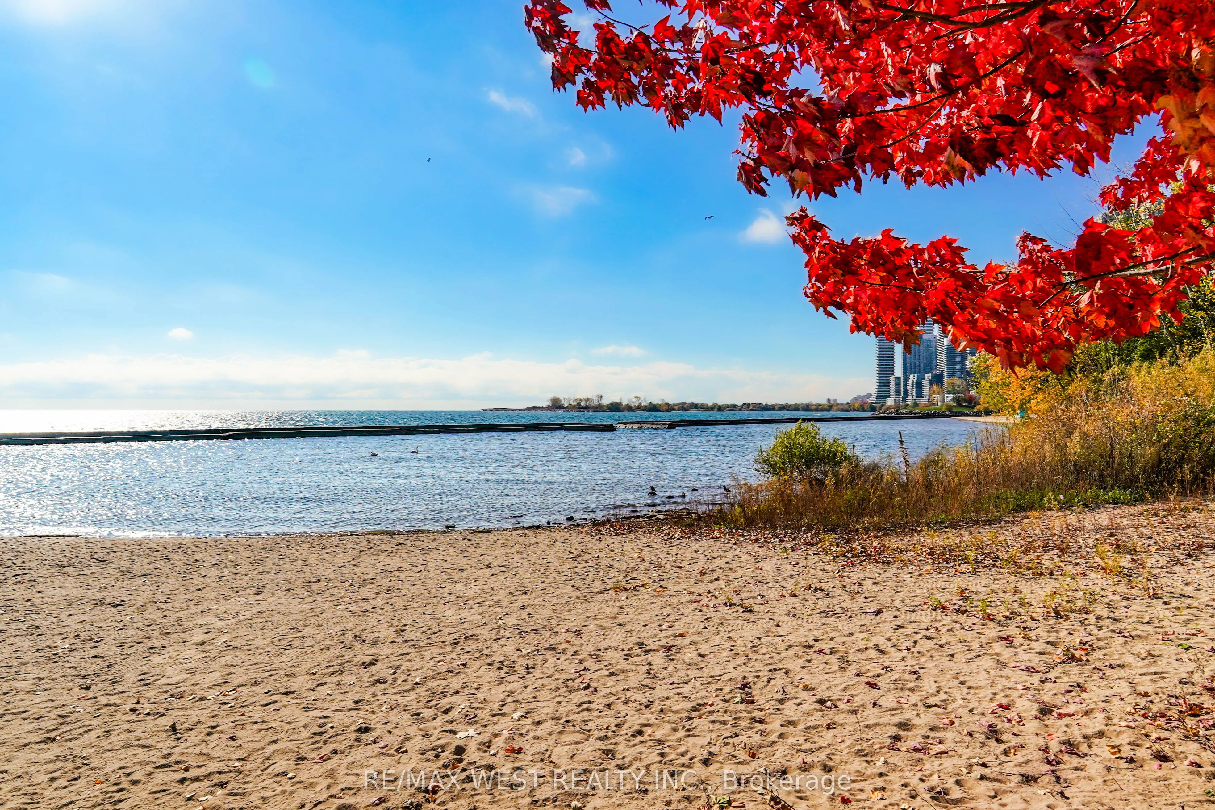 1928 Lake Shore Boulevard