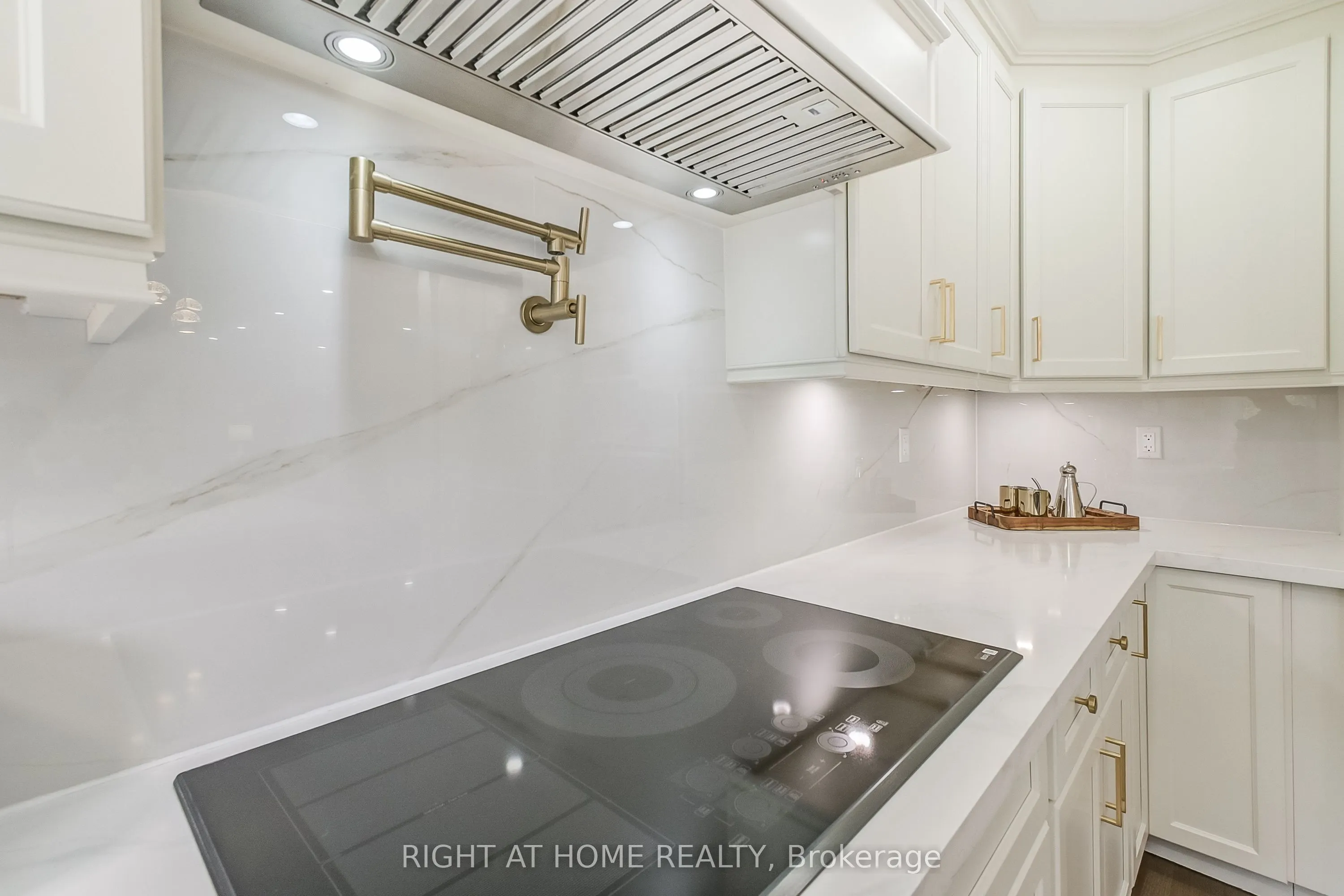 1308 Fieldcrest Lane